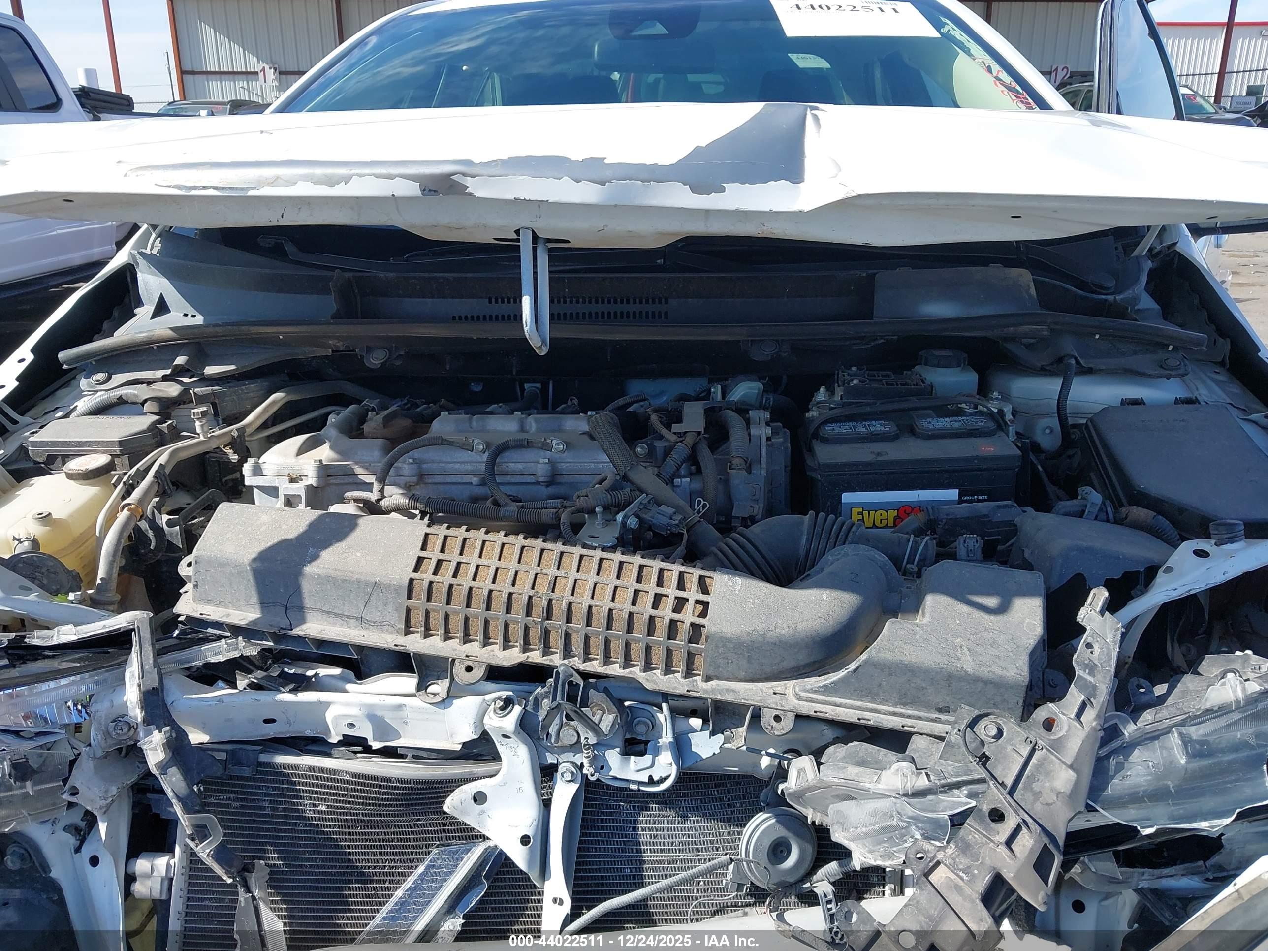TOYOTA COROLLA image 10