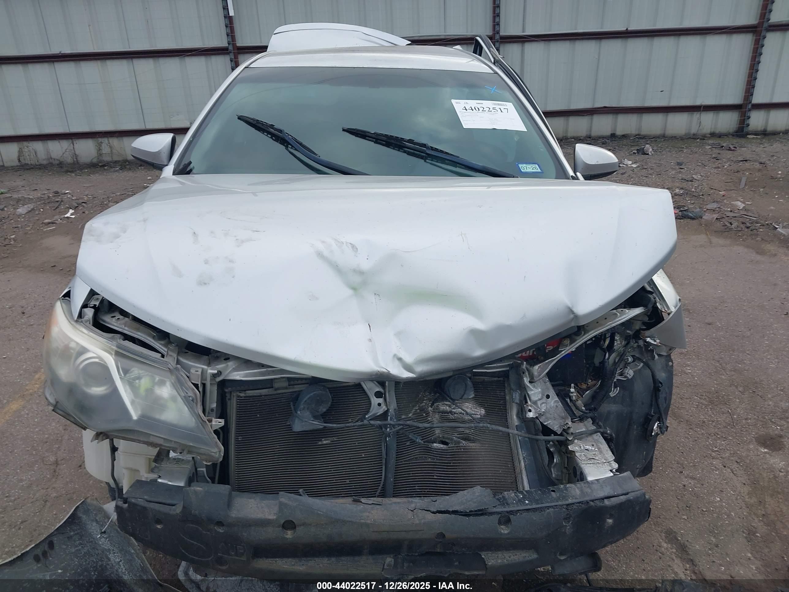 TOYOTA CAMRY image 10