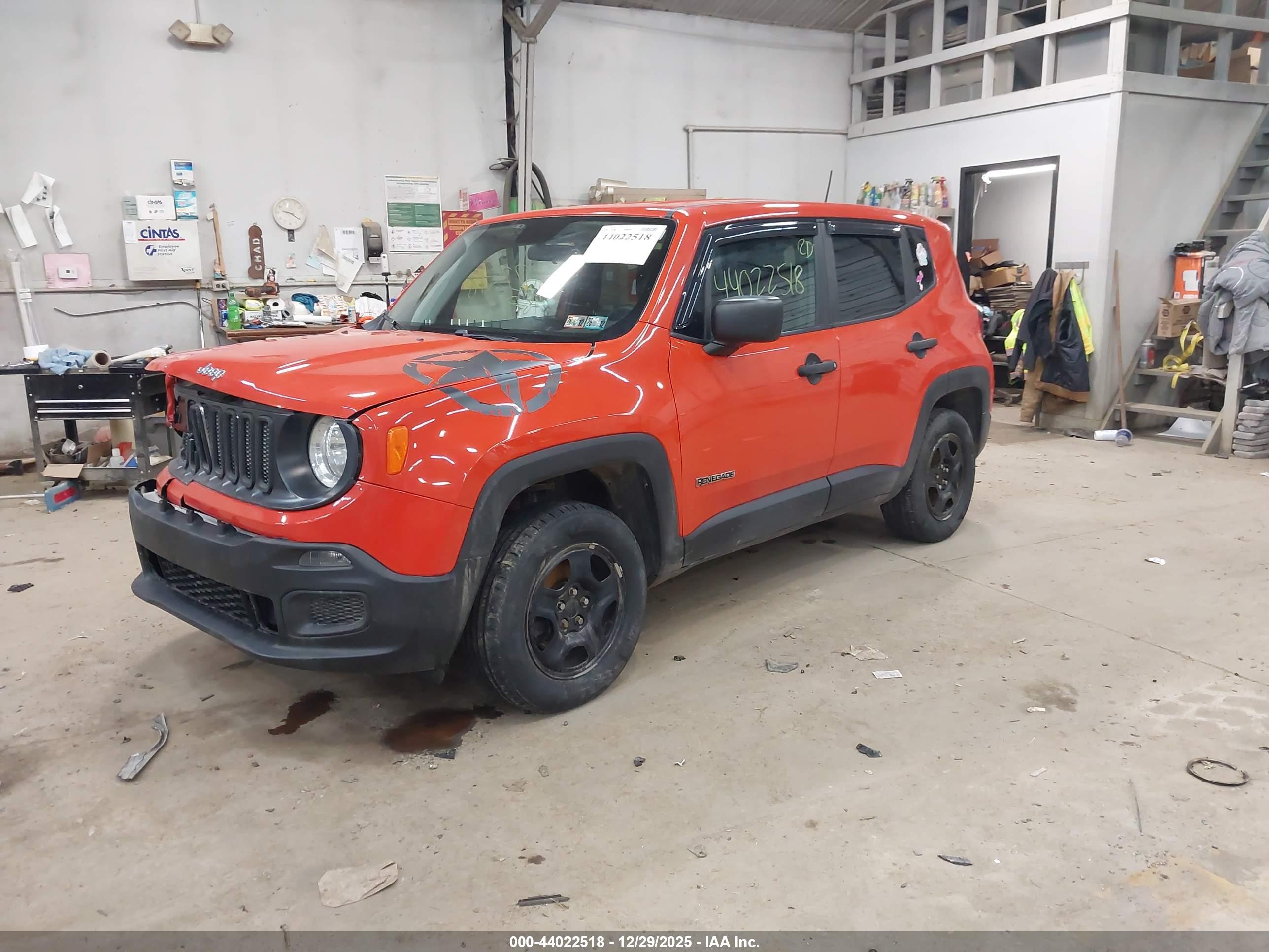 JEEP RENEGADE image 2