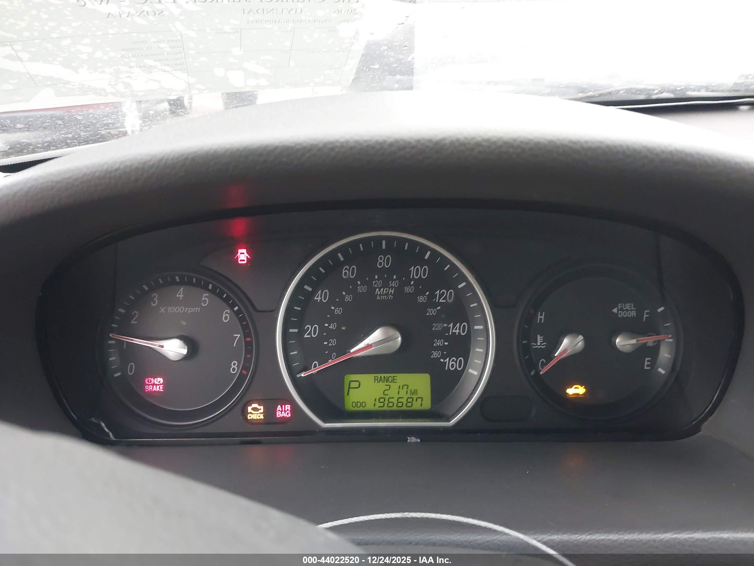 HYUNDAI SONATA image 7