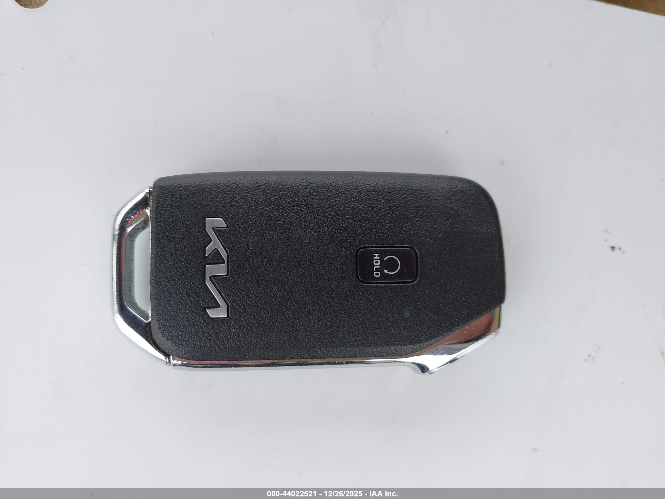 KIA K5 image 11