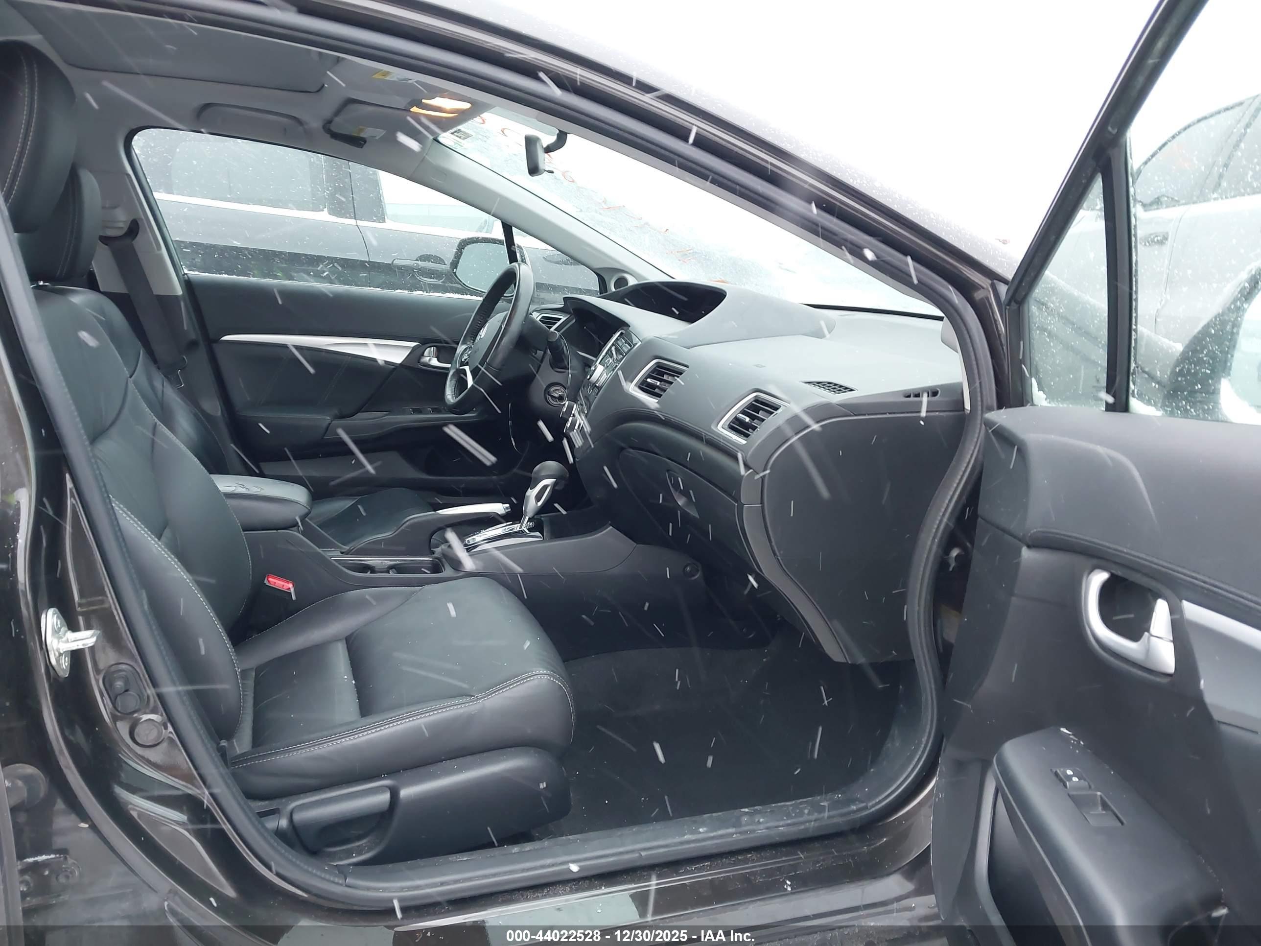 HONDA CIVIC image 5