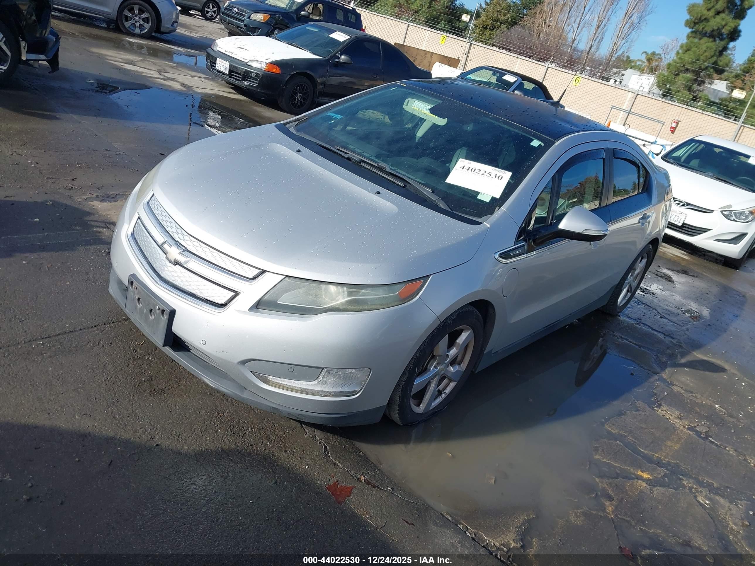 CHEVROLET VOLT image 2