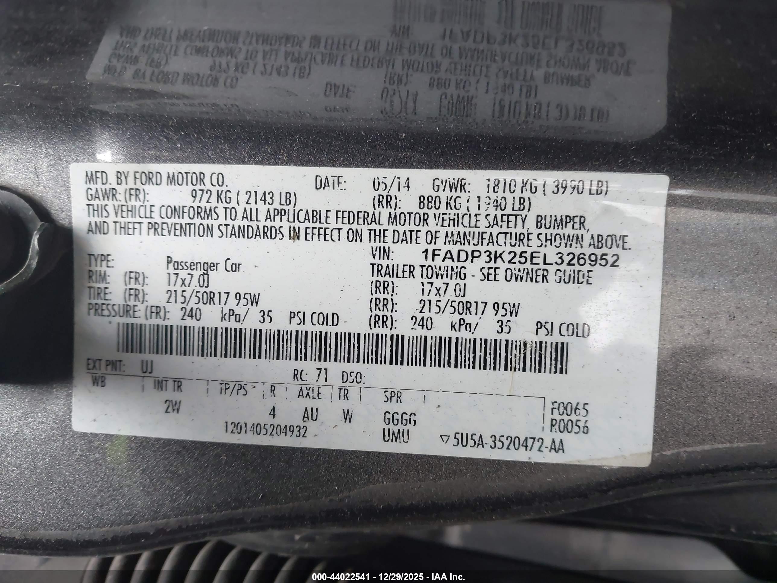 FORD FOCUS image 9