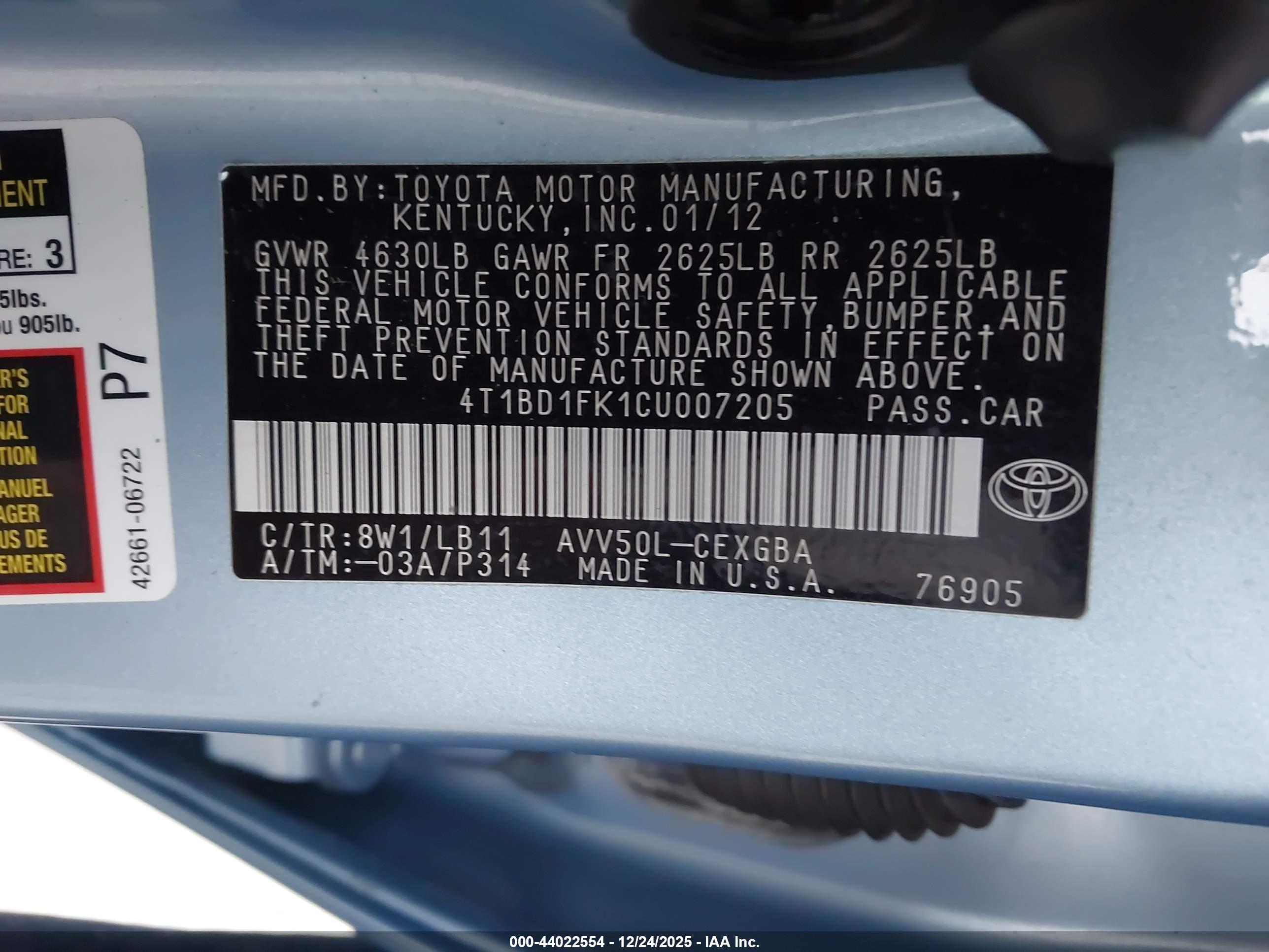 TOYOTA CAMRY image 9