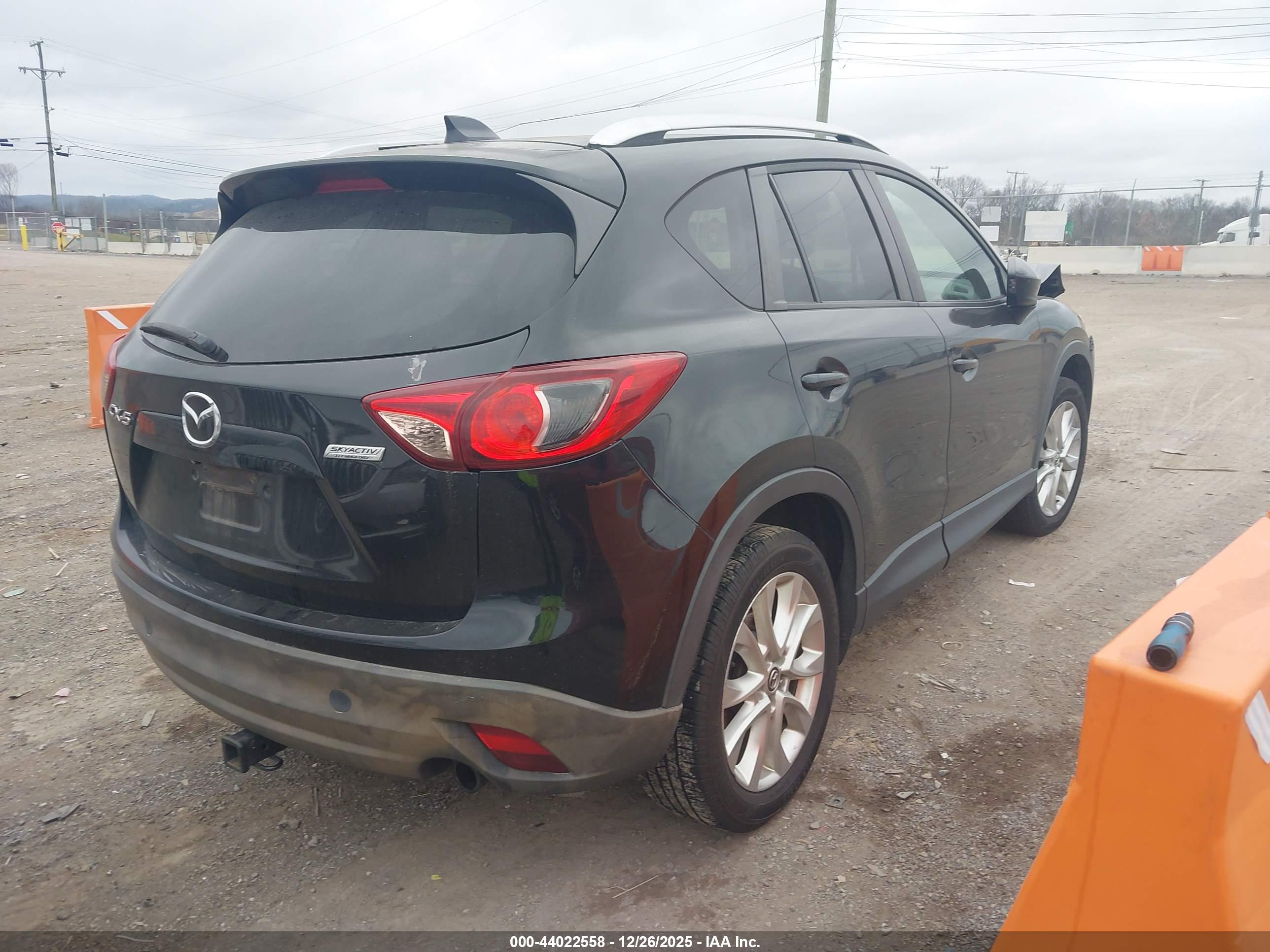 MAZDA CX-5 image 4