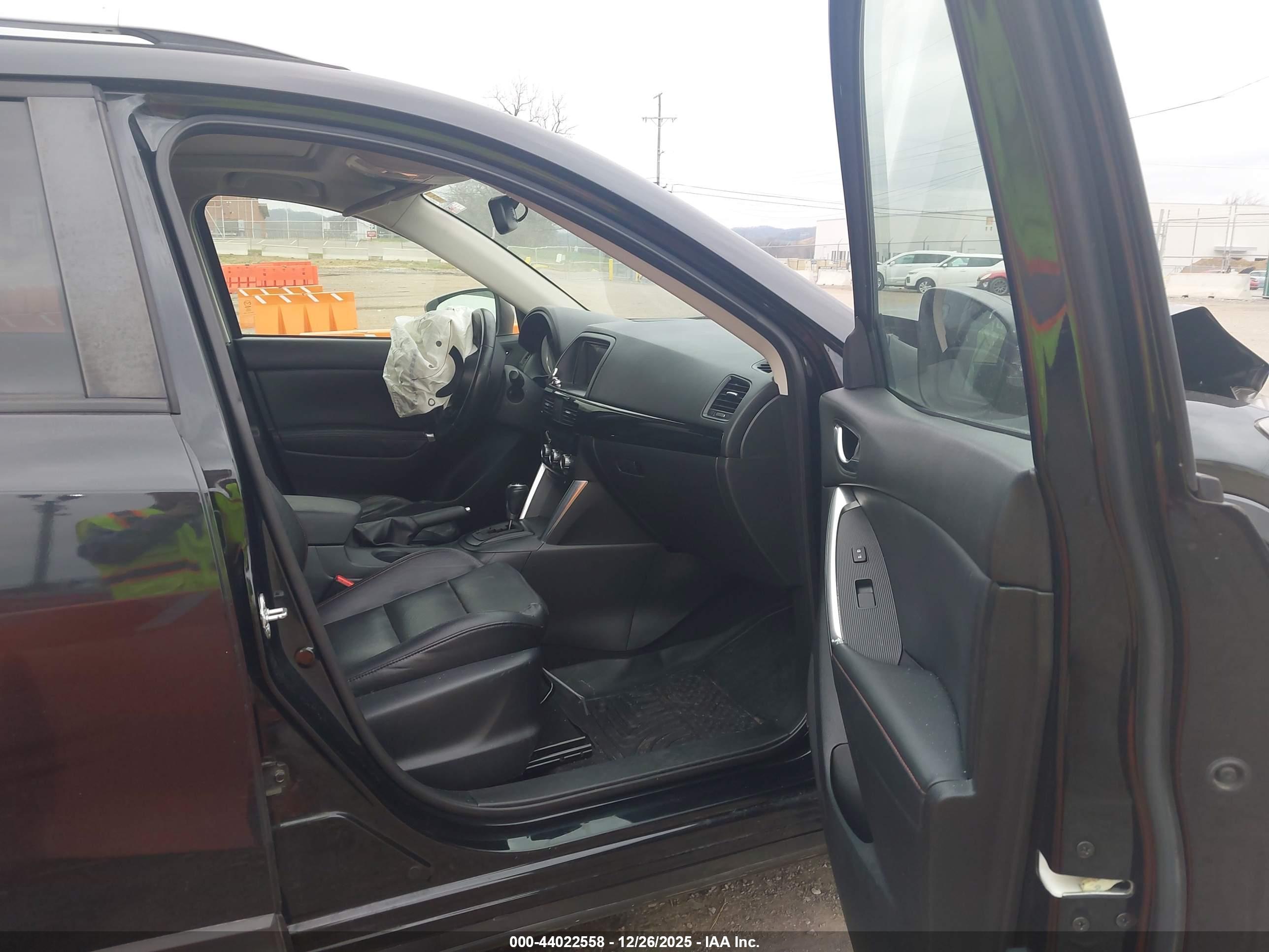 MAZDA CX-5 image 5