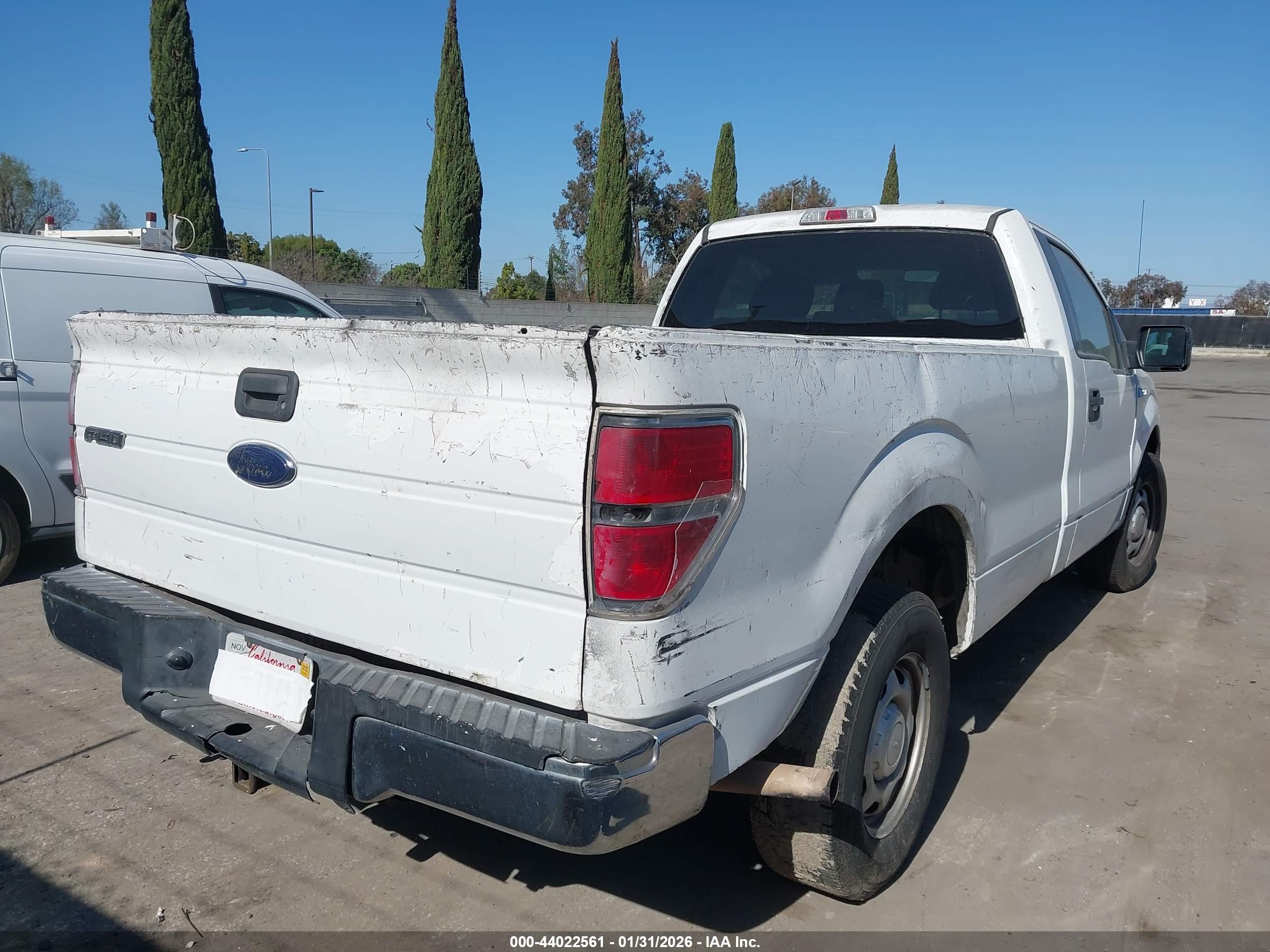 FORD F-150 image 4