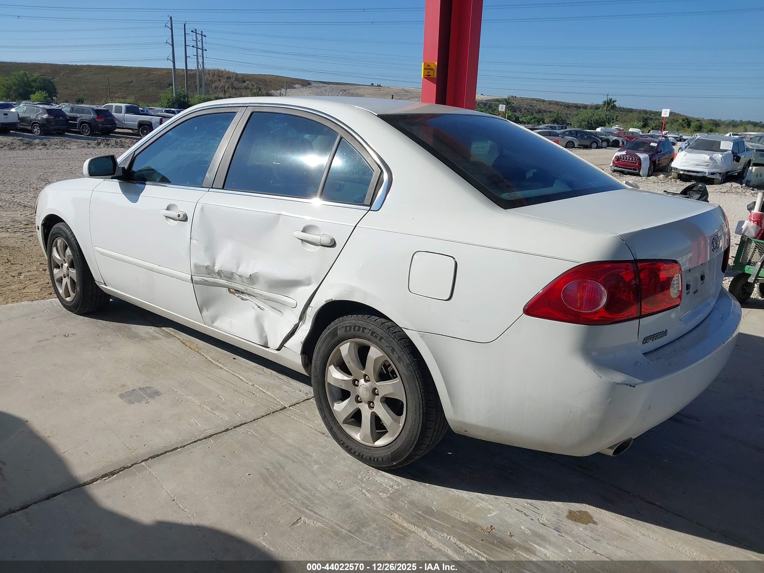 KIA OPTIMA image 3