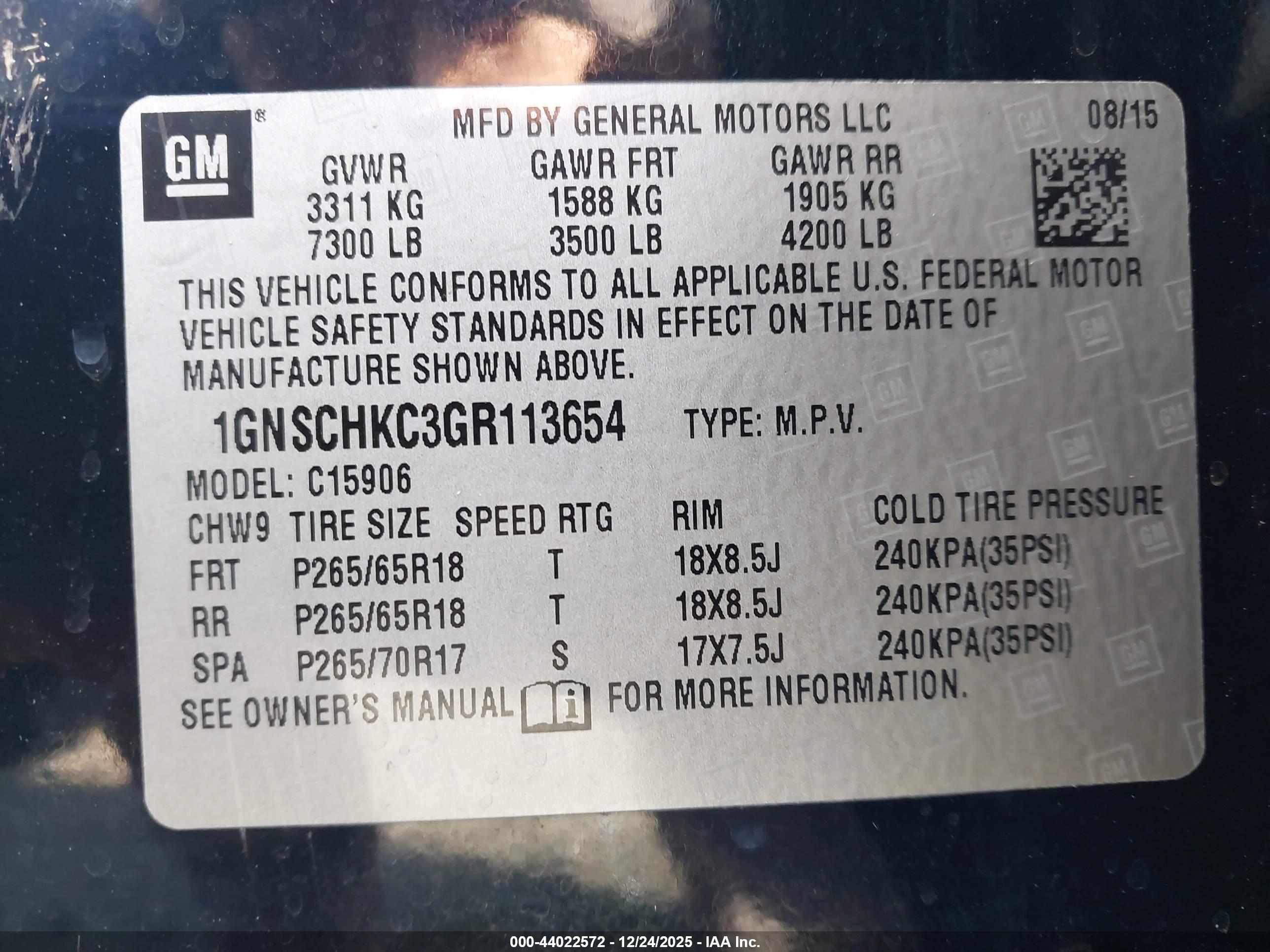 CHEVROLET SUBURBAN image 9