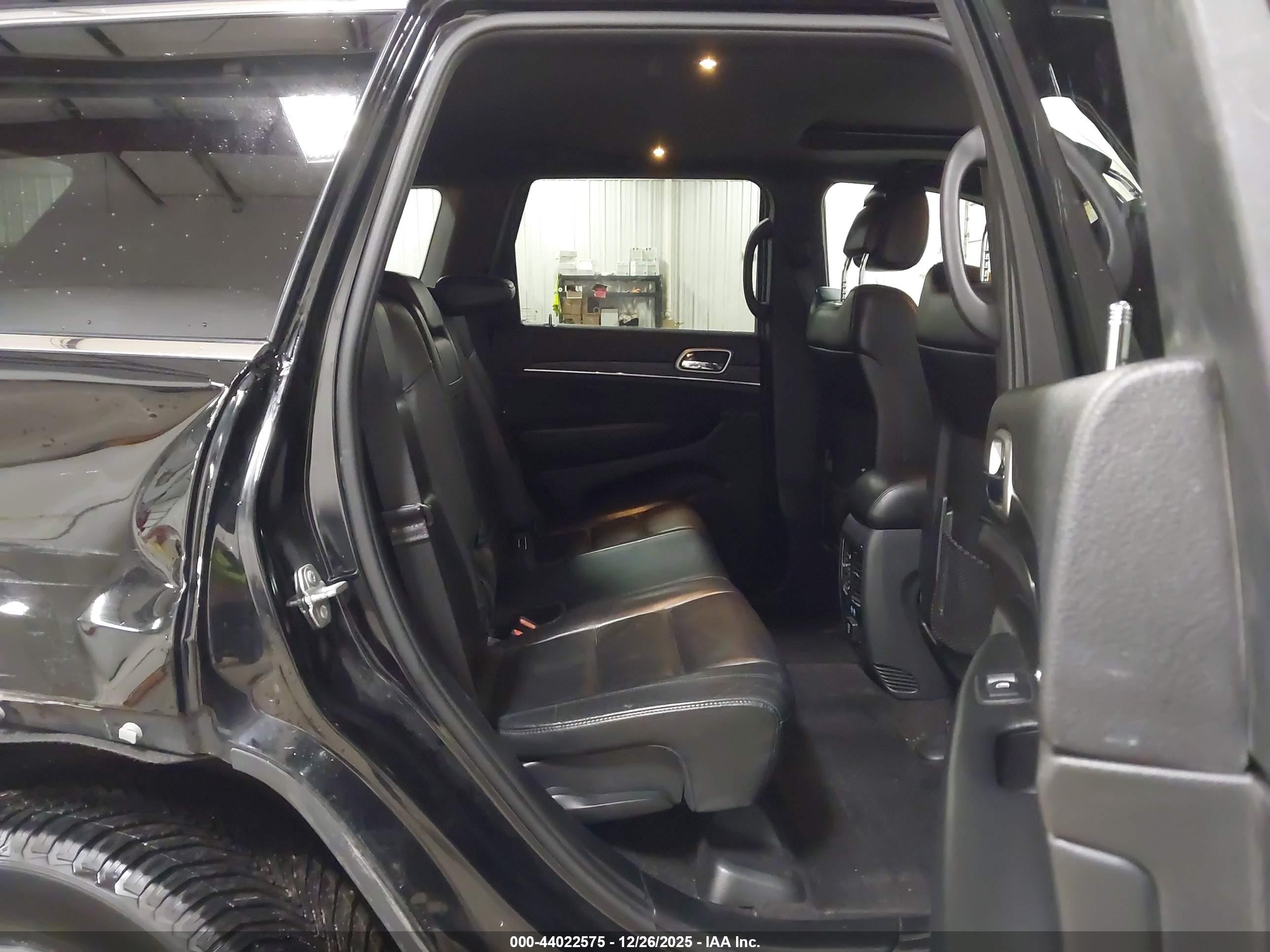 JEEP GRAND image 8