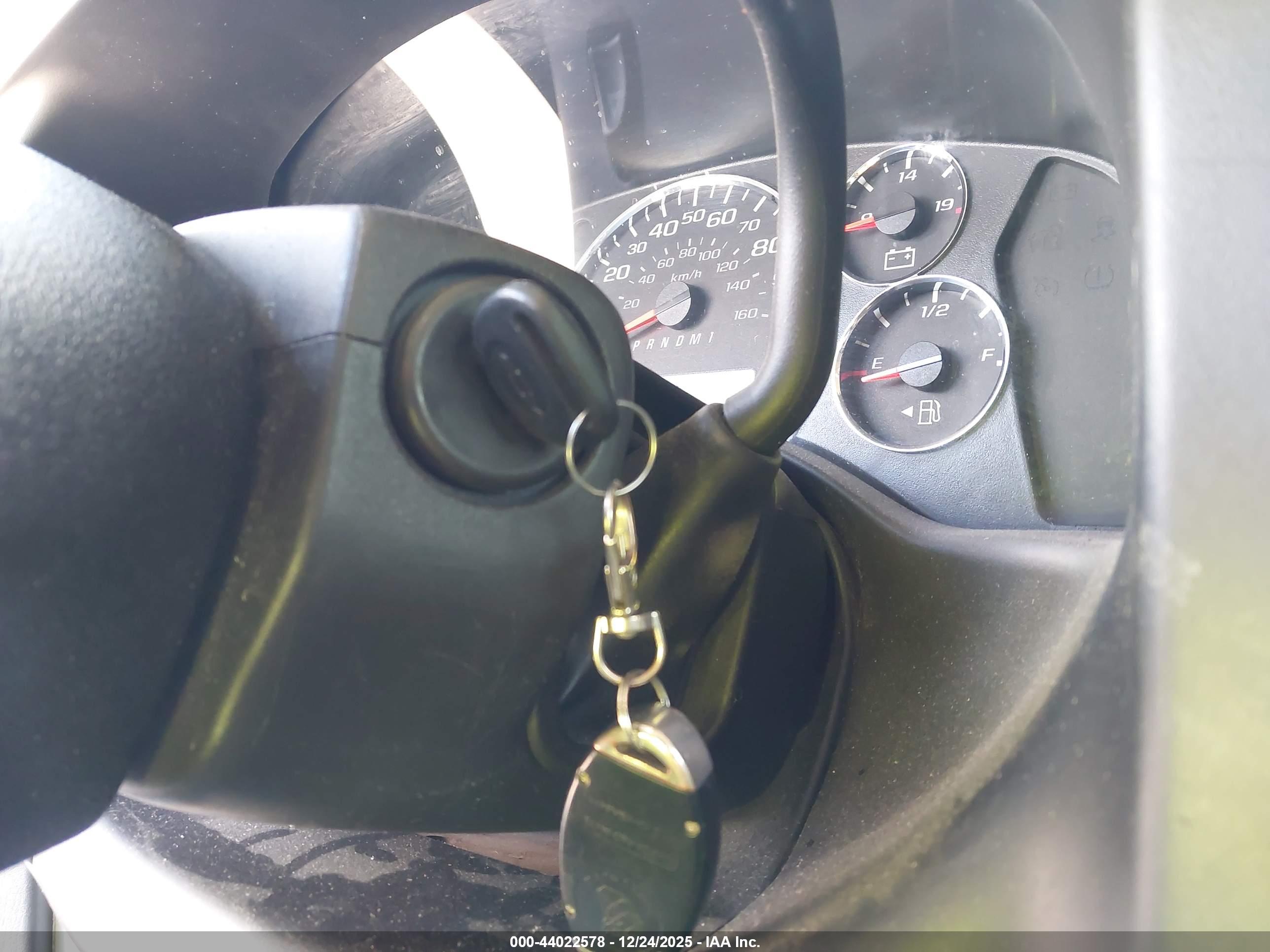 CHEVROLET EXPRESS image 11