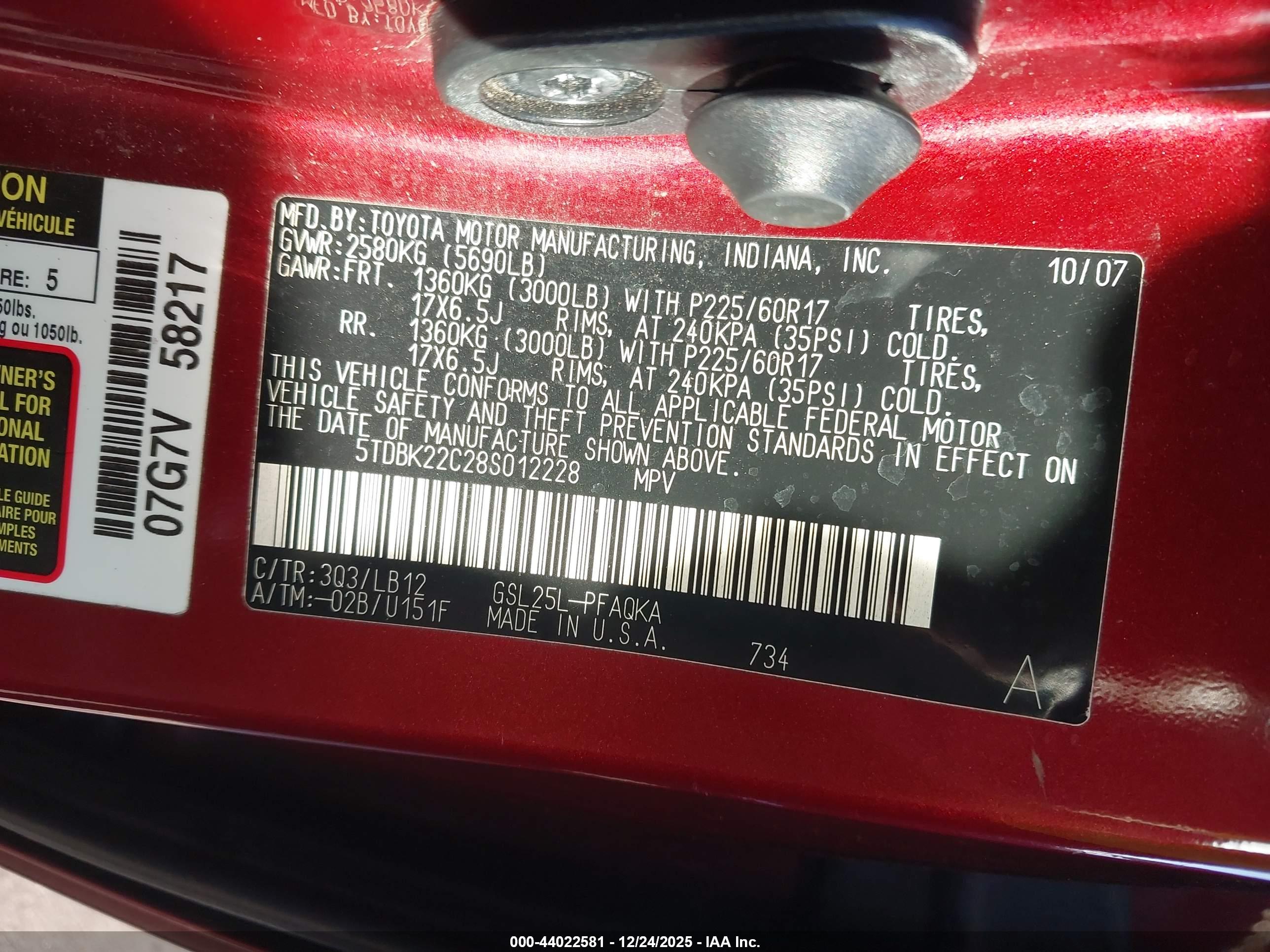 TOYOTA SIENNA image 9