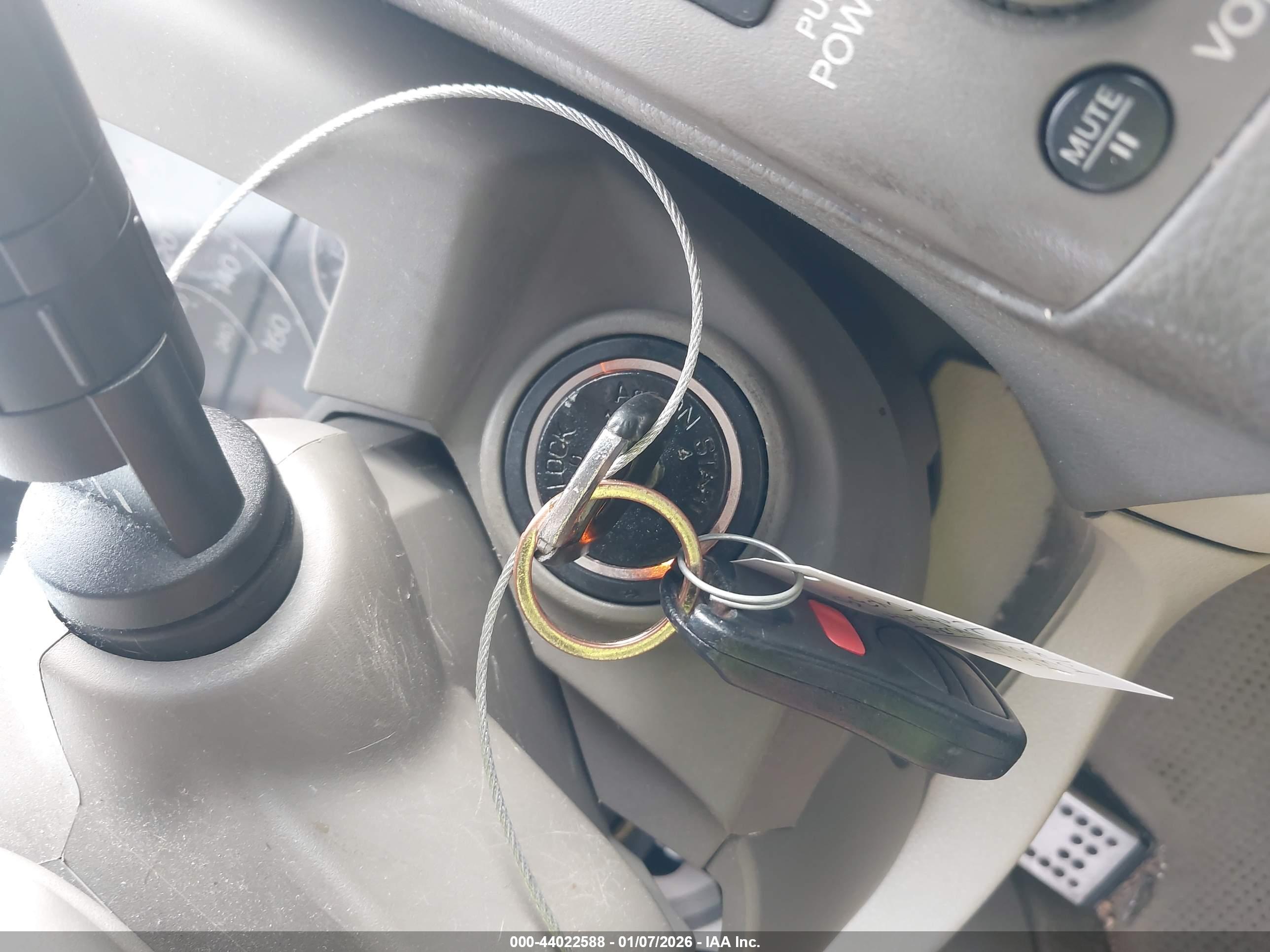 INFINITI FX35 image 11