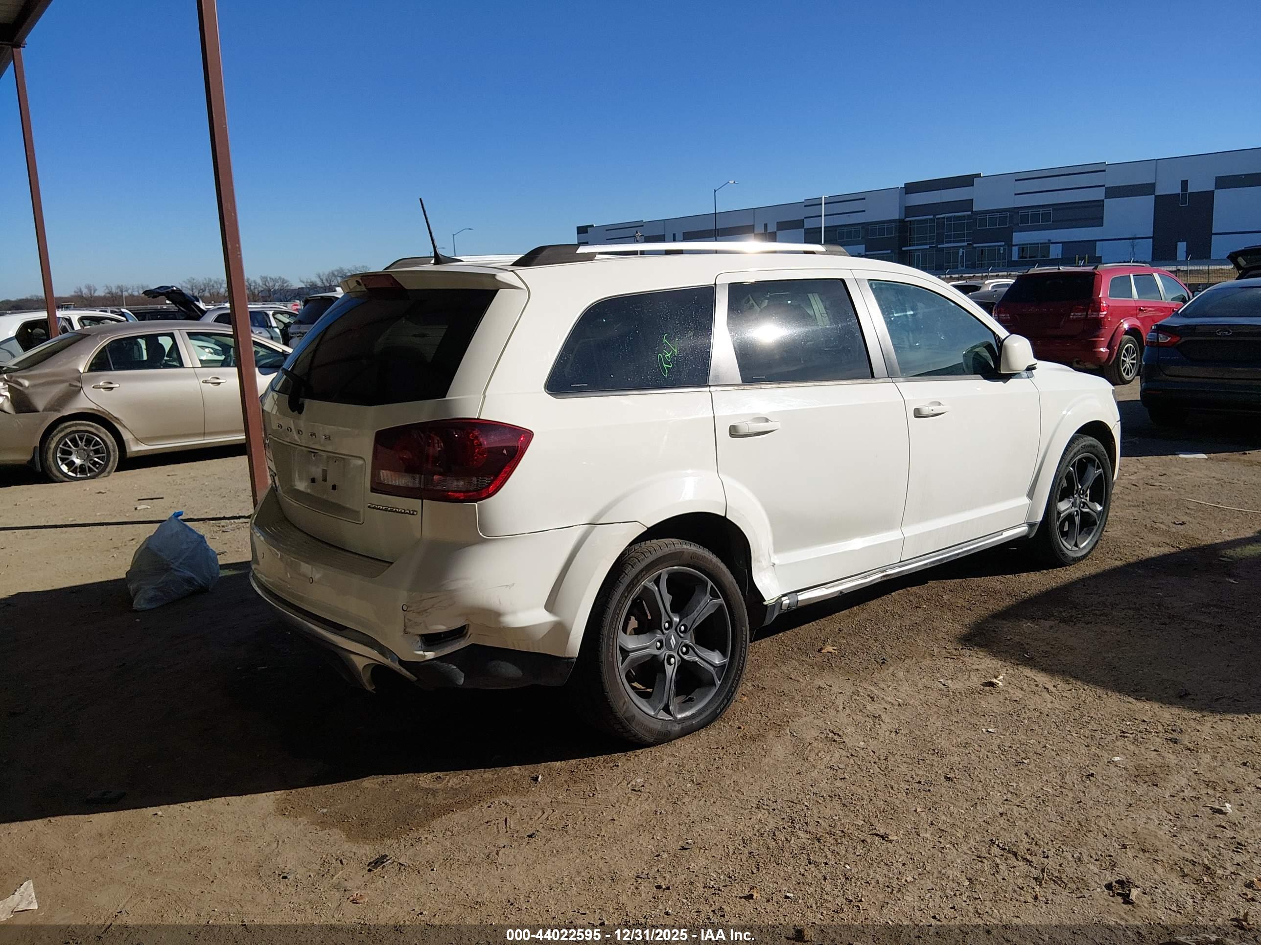 DODGE JOURNEY image 4