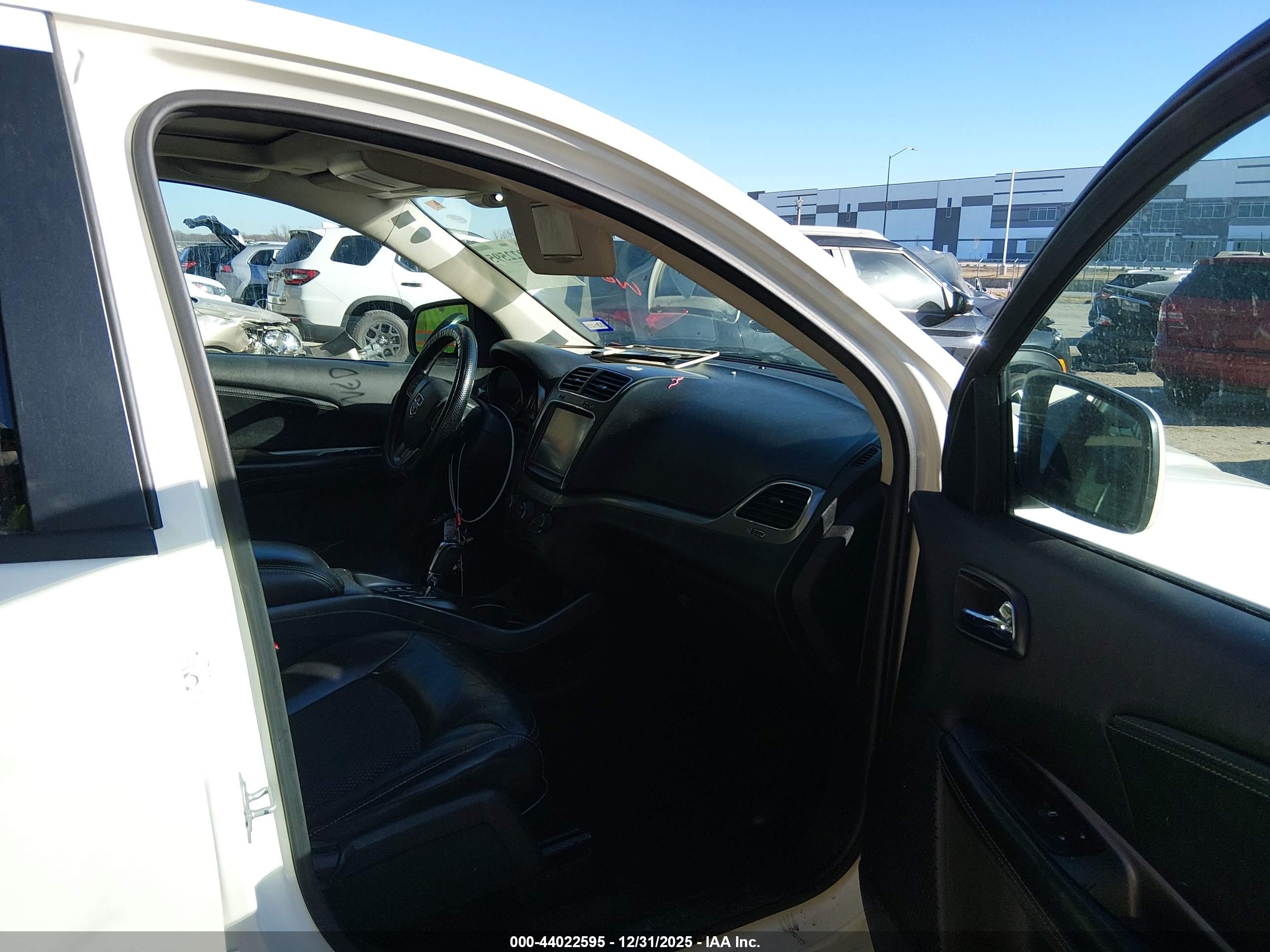 DODGE JOURNEY image 5