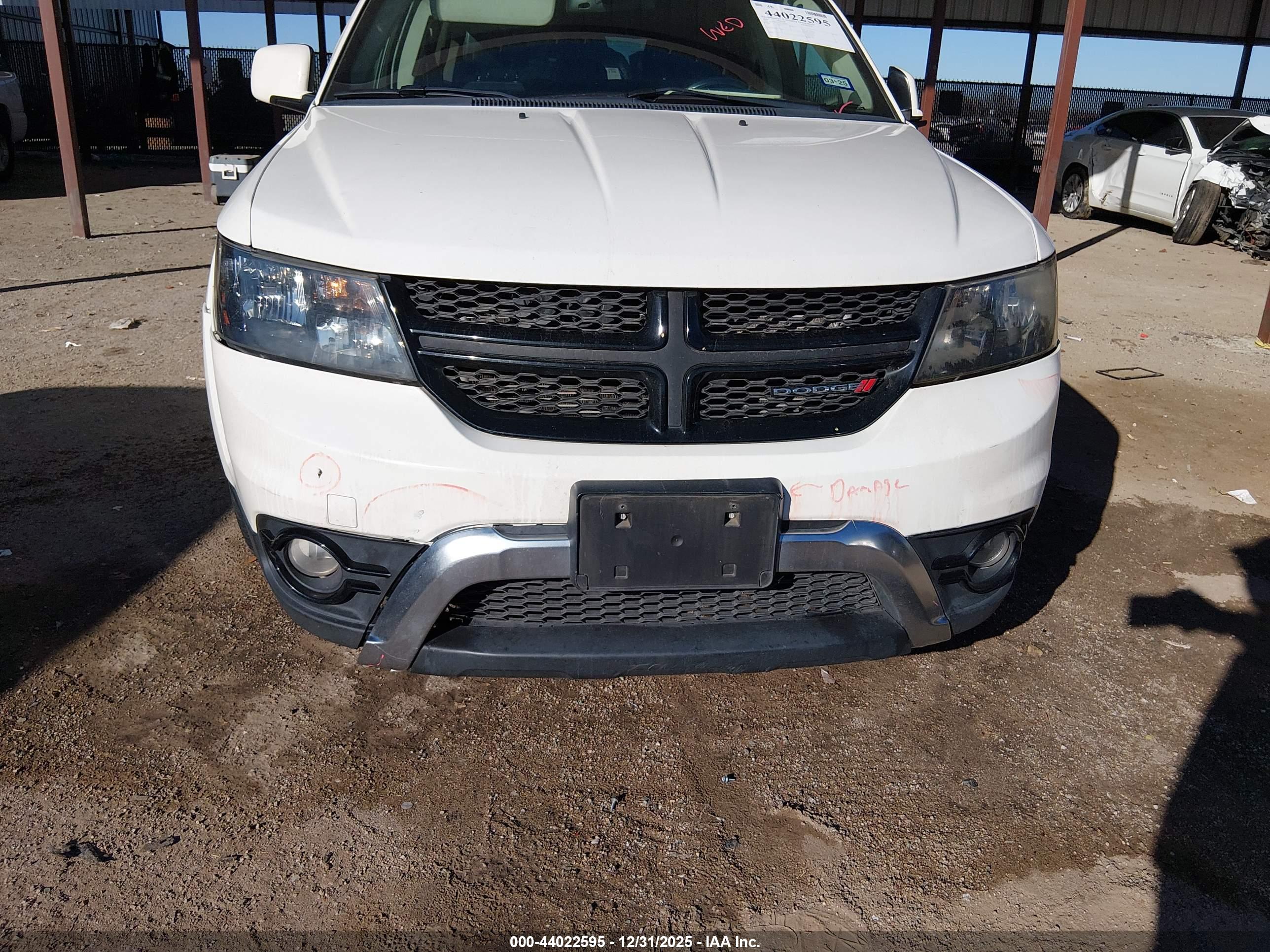 DODGE JOURNEY image 6