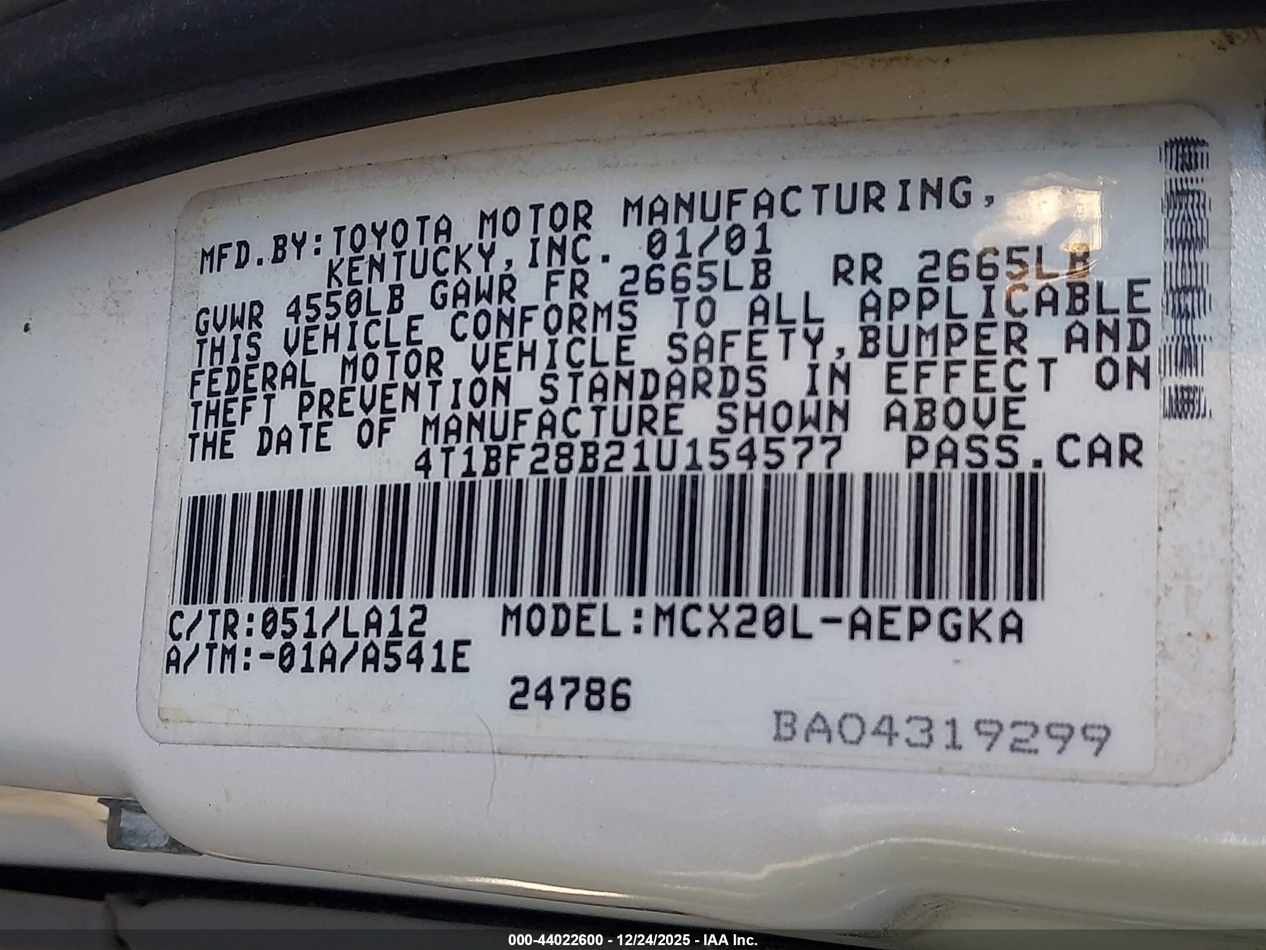 TOYOTA AVALON image 9