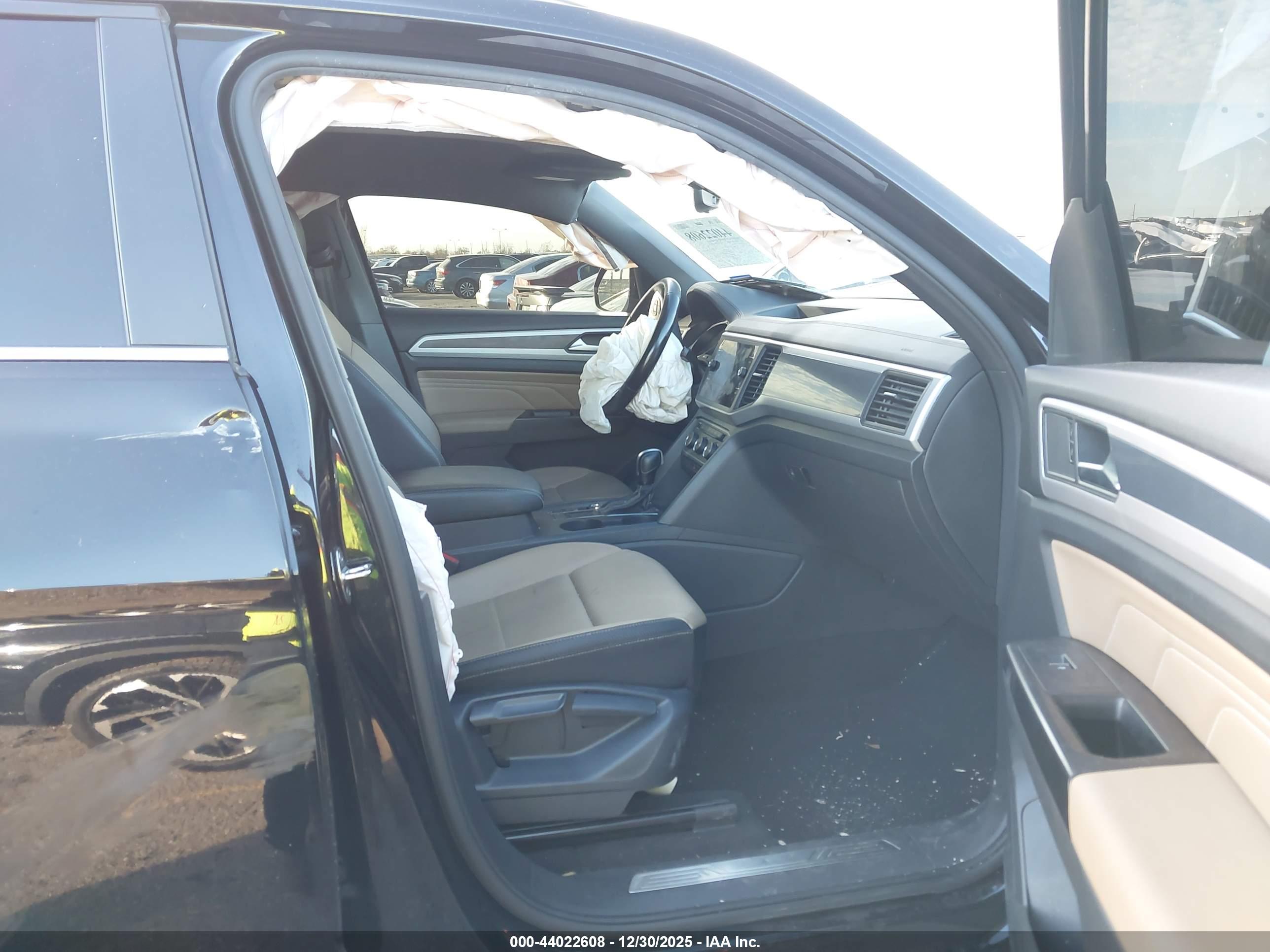 VOLKSWAGEN ATLAS image 5