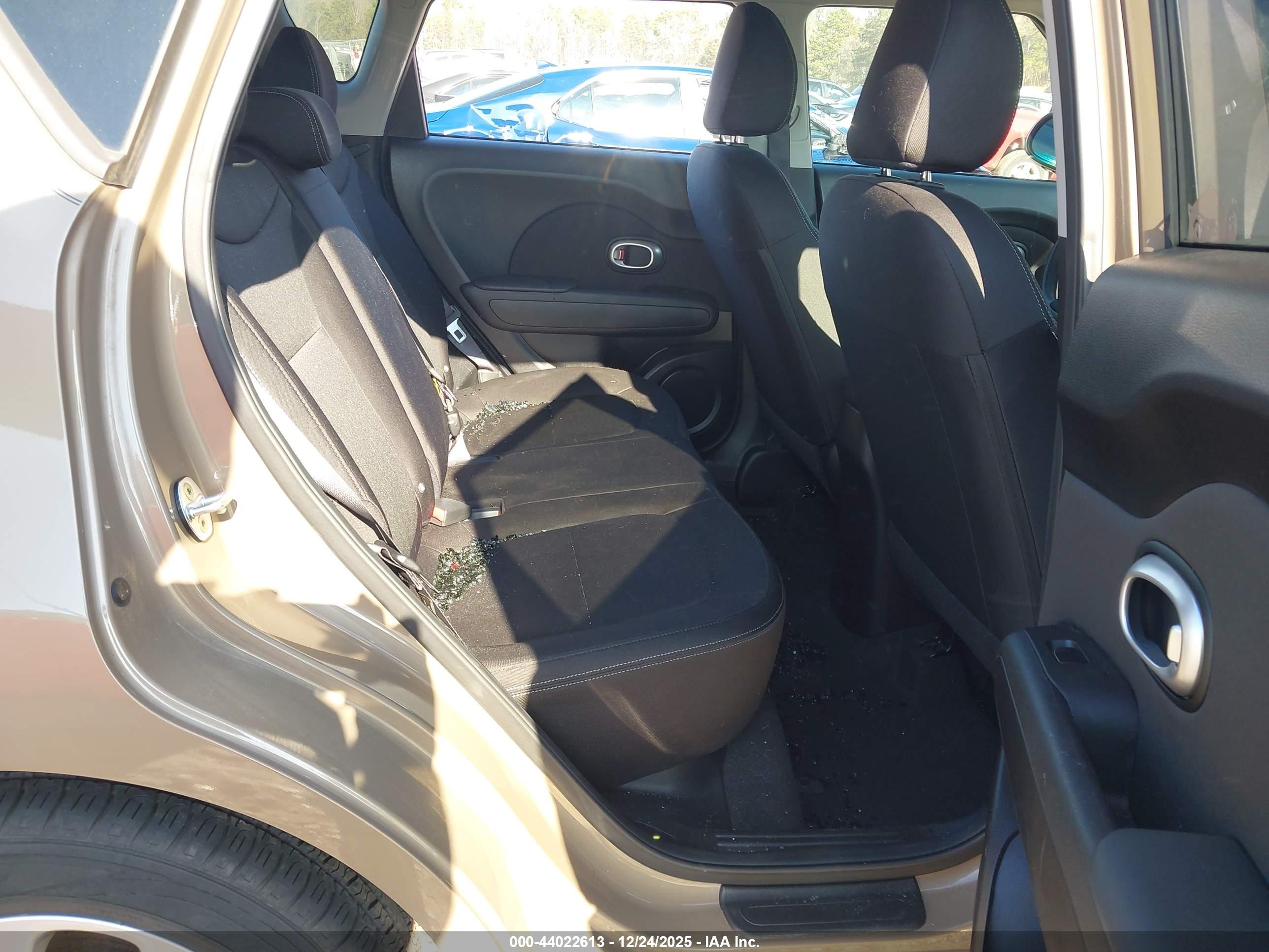 KIA SOUL image 8
