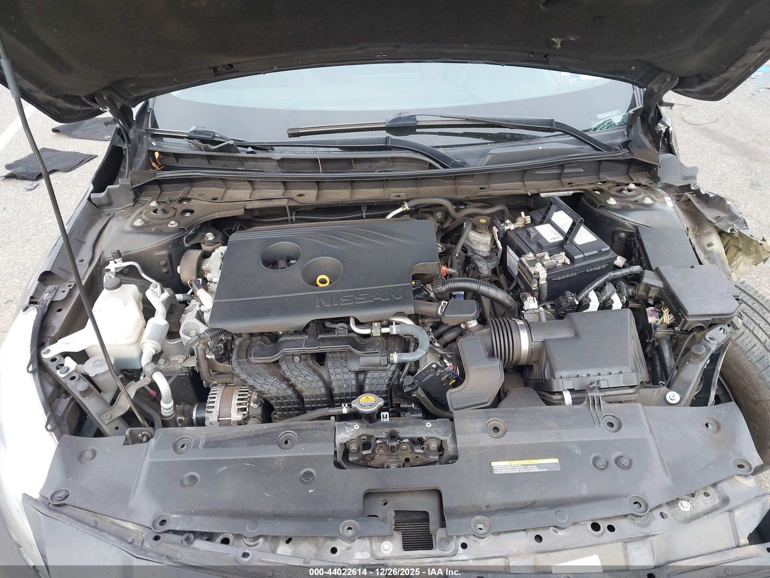 NISSAN ALTIMA image 10