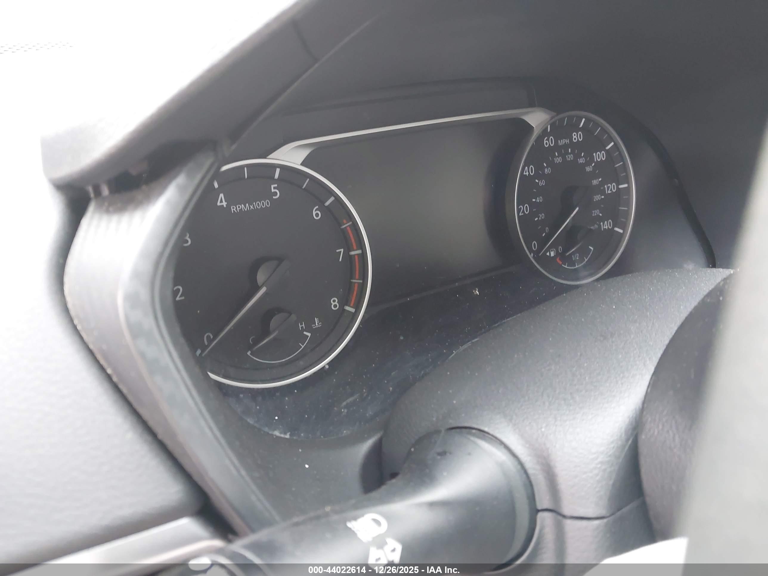 NISSAN ALTIMA image 7