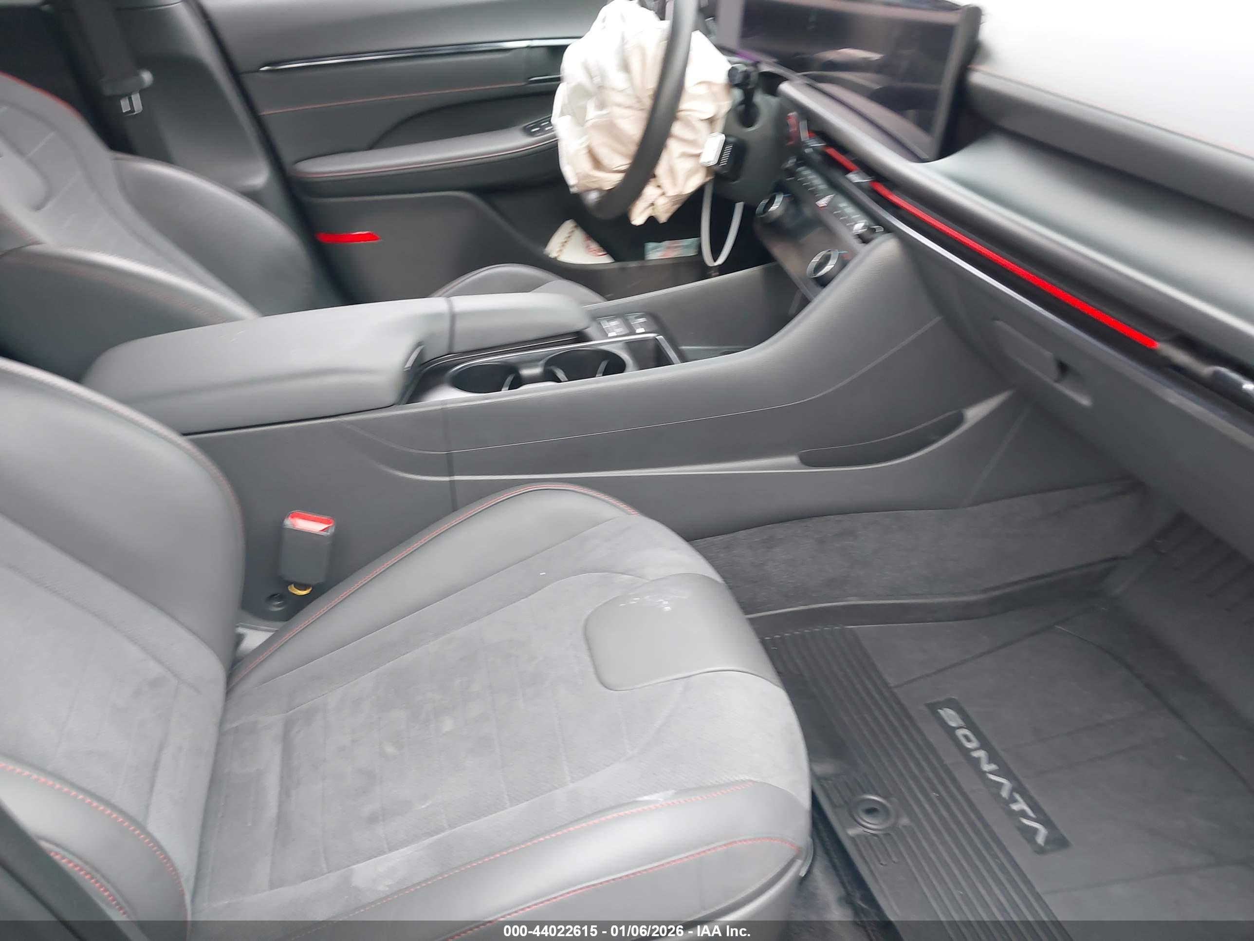 HYUNDAI SONATA image 5