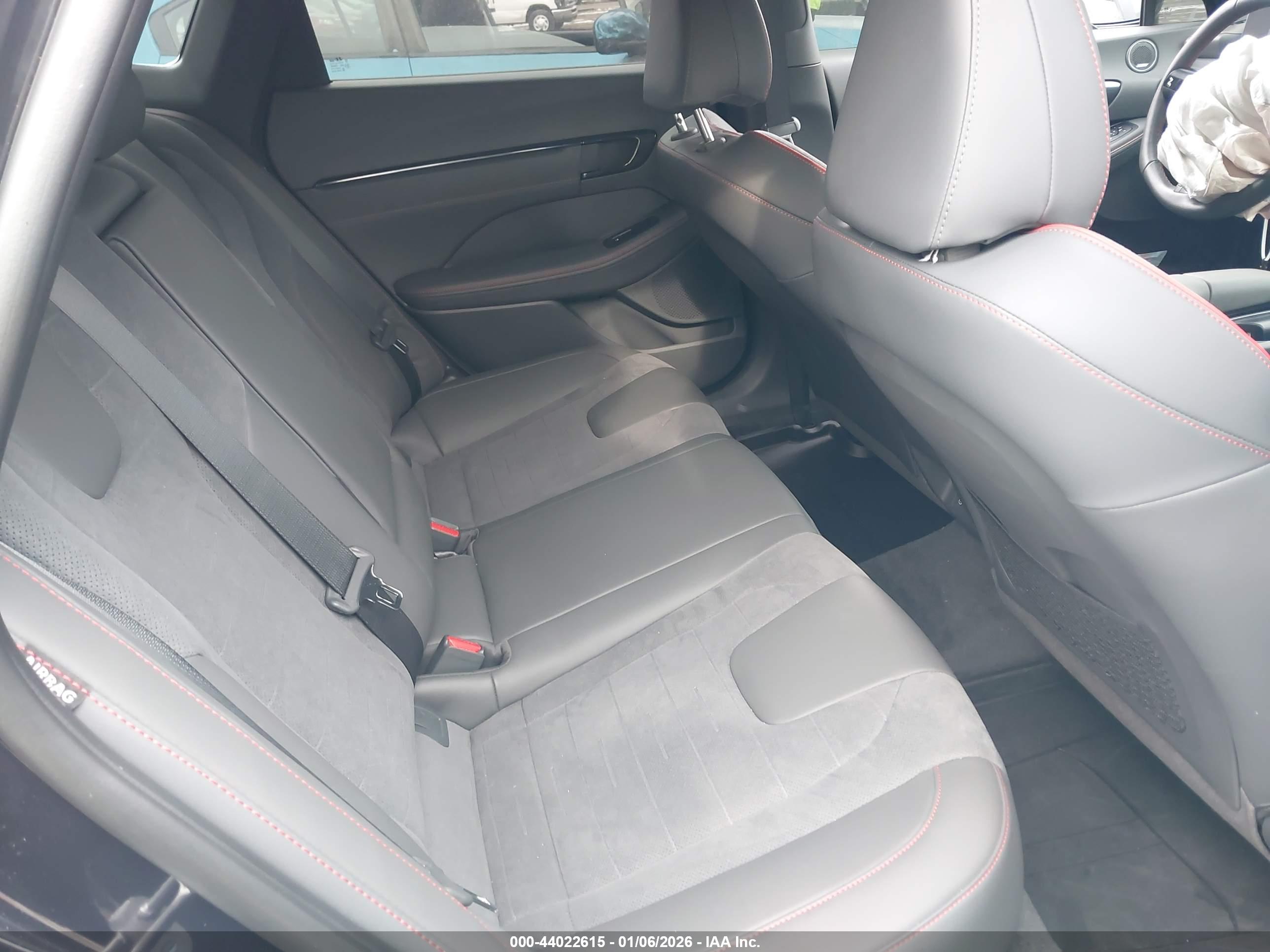 HYUNDAI SONATA image 8