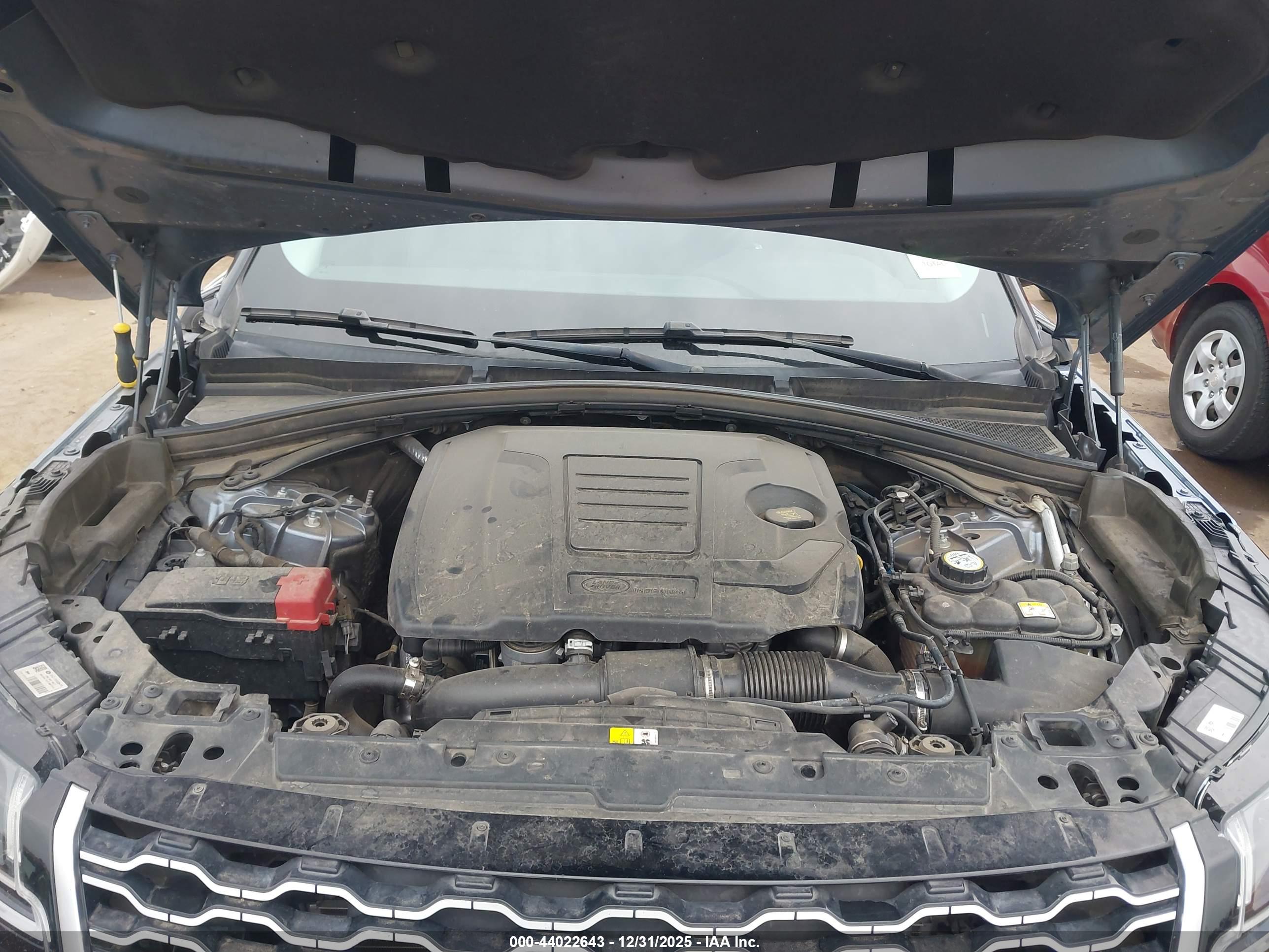 LAND ROVER image 10
