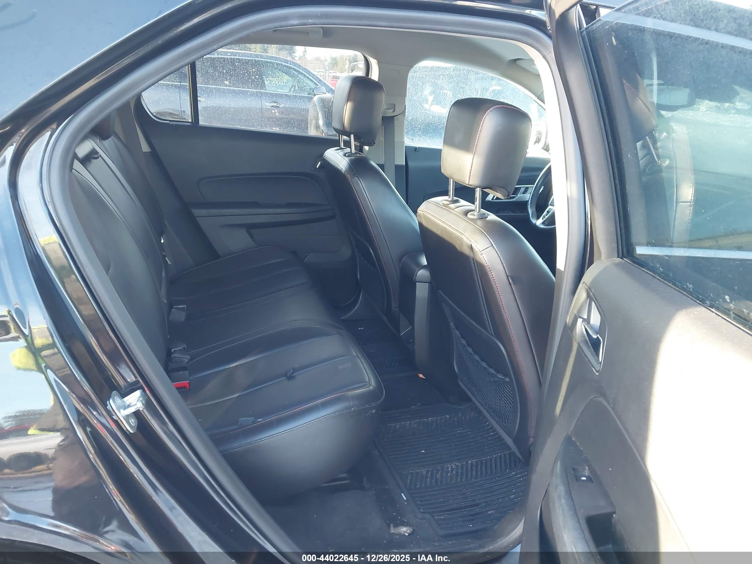 CHEVROLET EQUINOX image 8