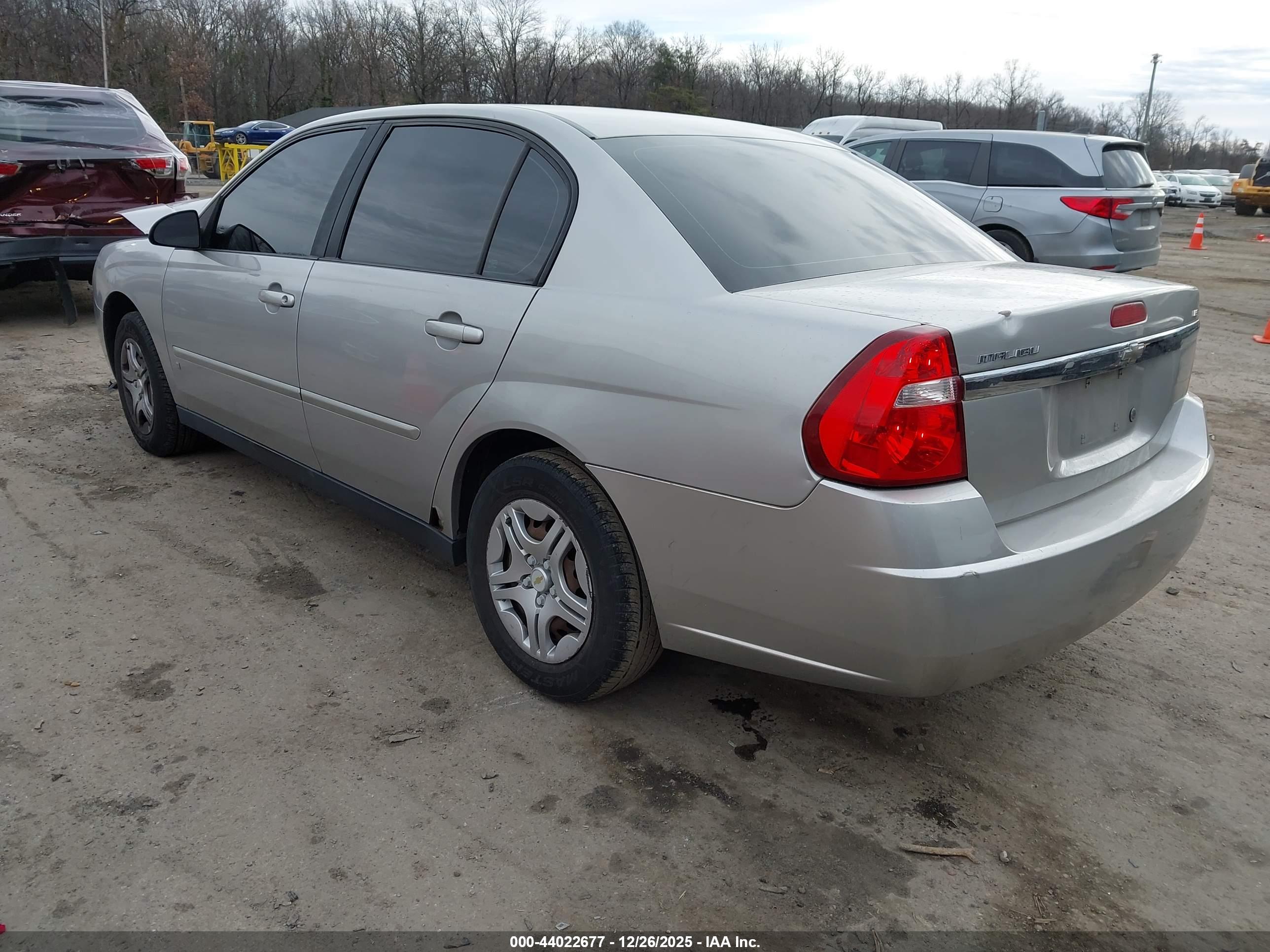 CHEVROLET MALIBU image 3