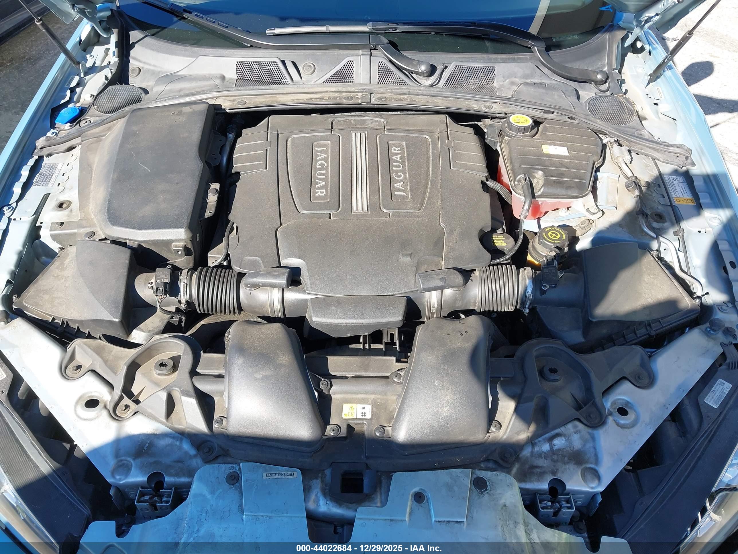 JAGUAR XF image 10