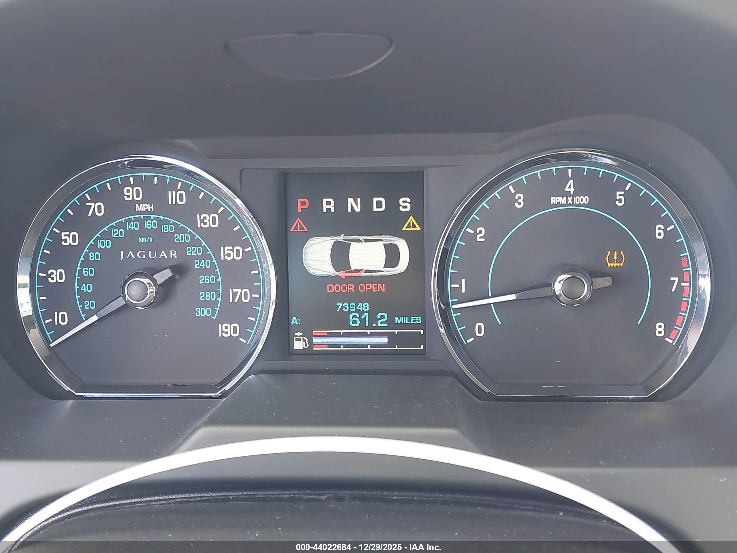 JAGUAR XF image 7