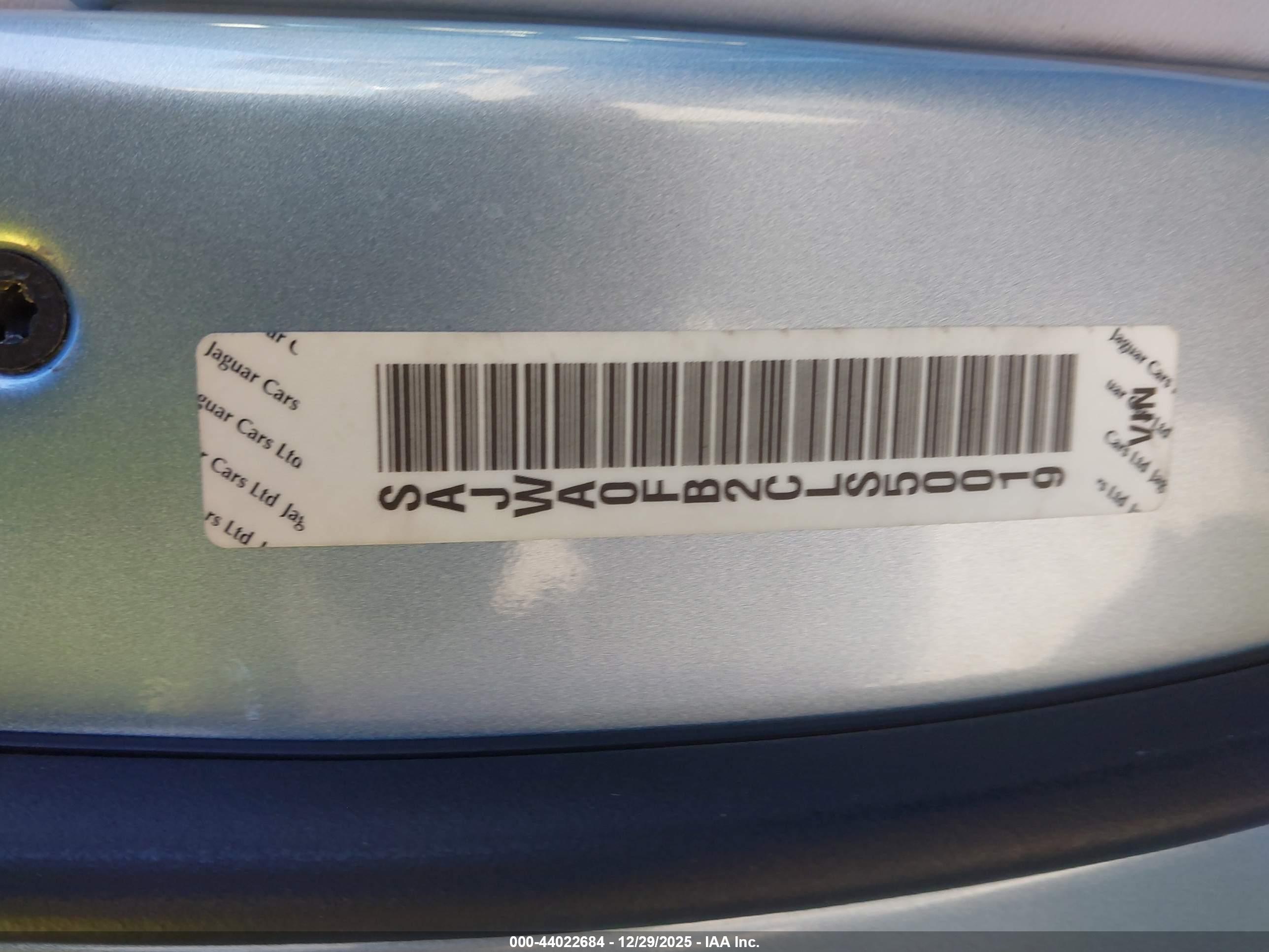 JAGUAR XF image 9