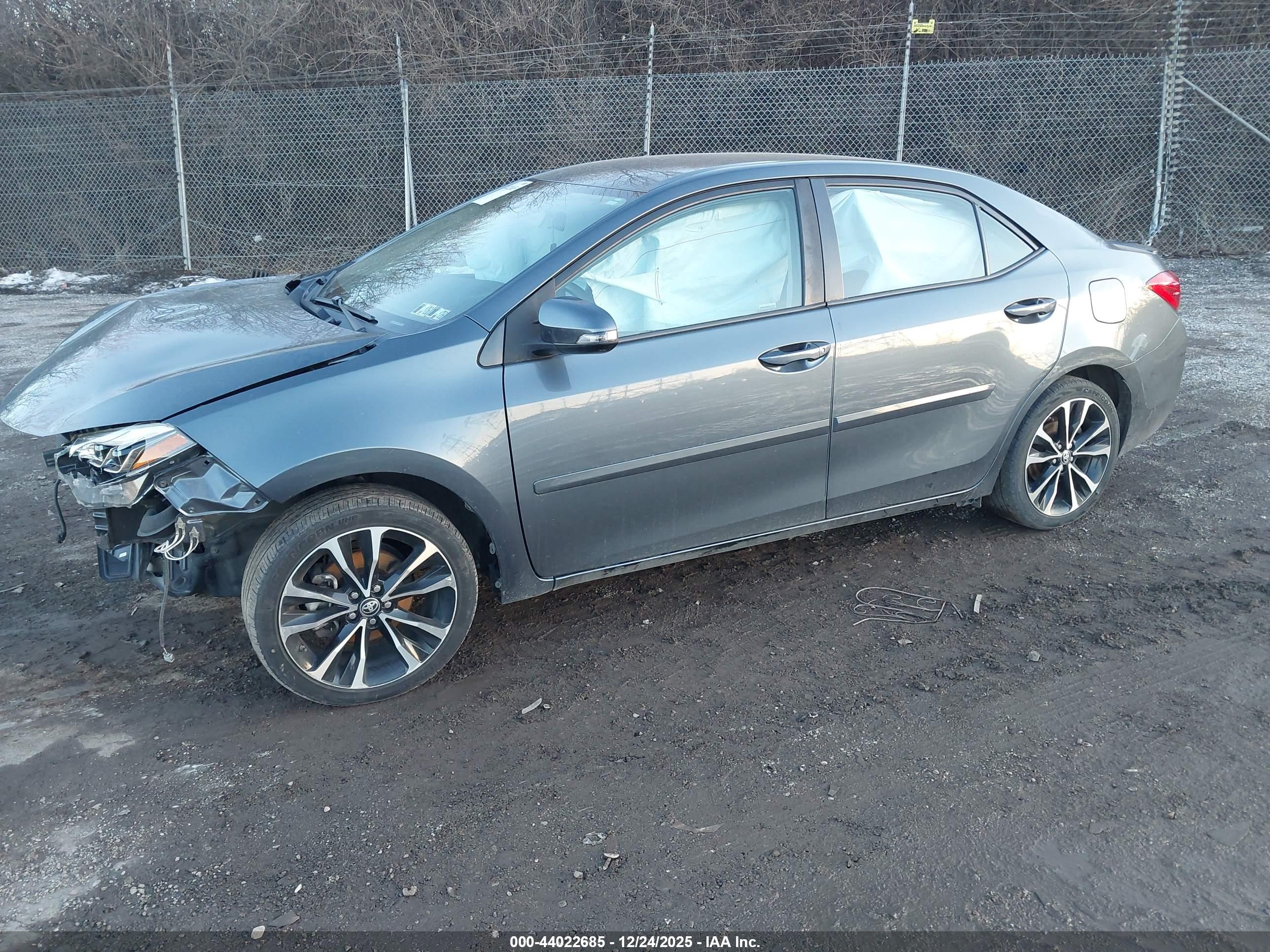 TOYOTA COROLLA image 2