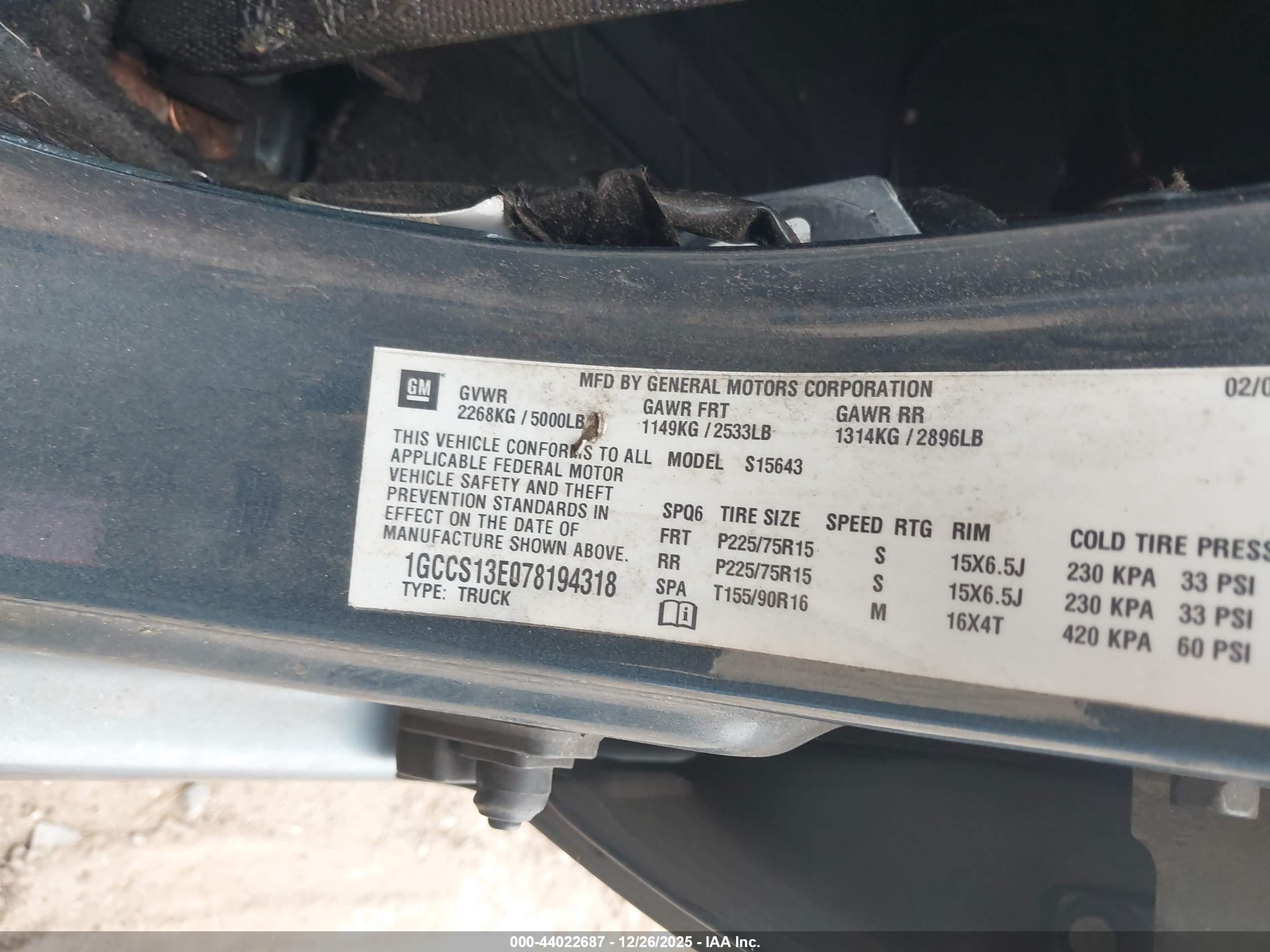 CHEVROLET COLORADO image 9
