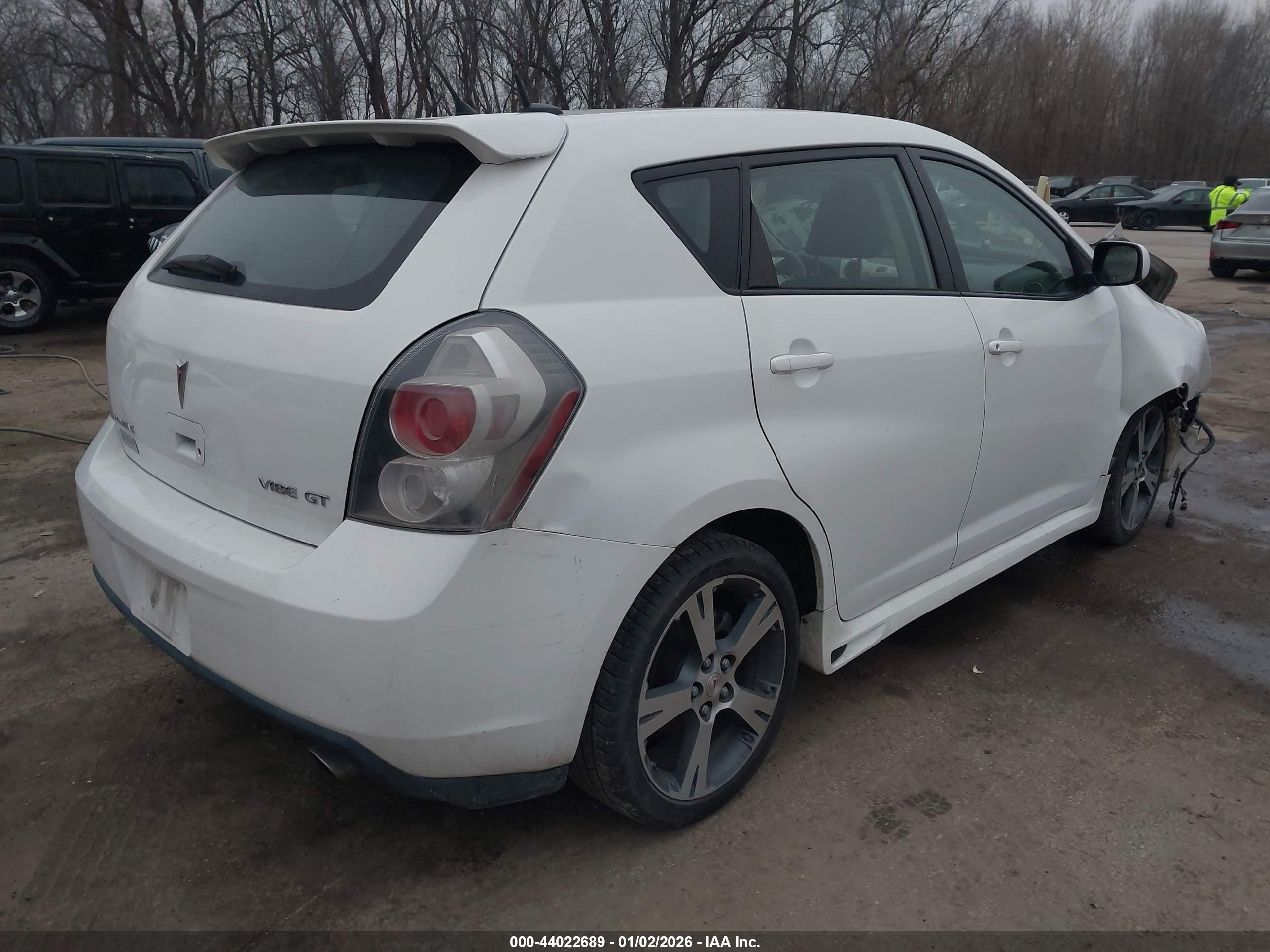 PONTIAC VIBE image 4