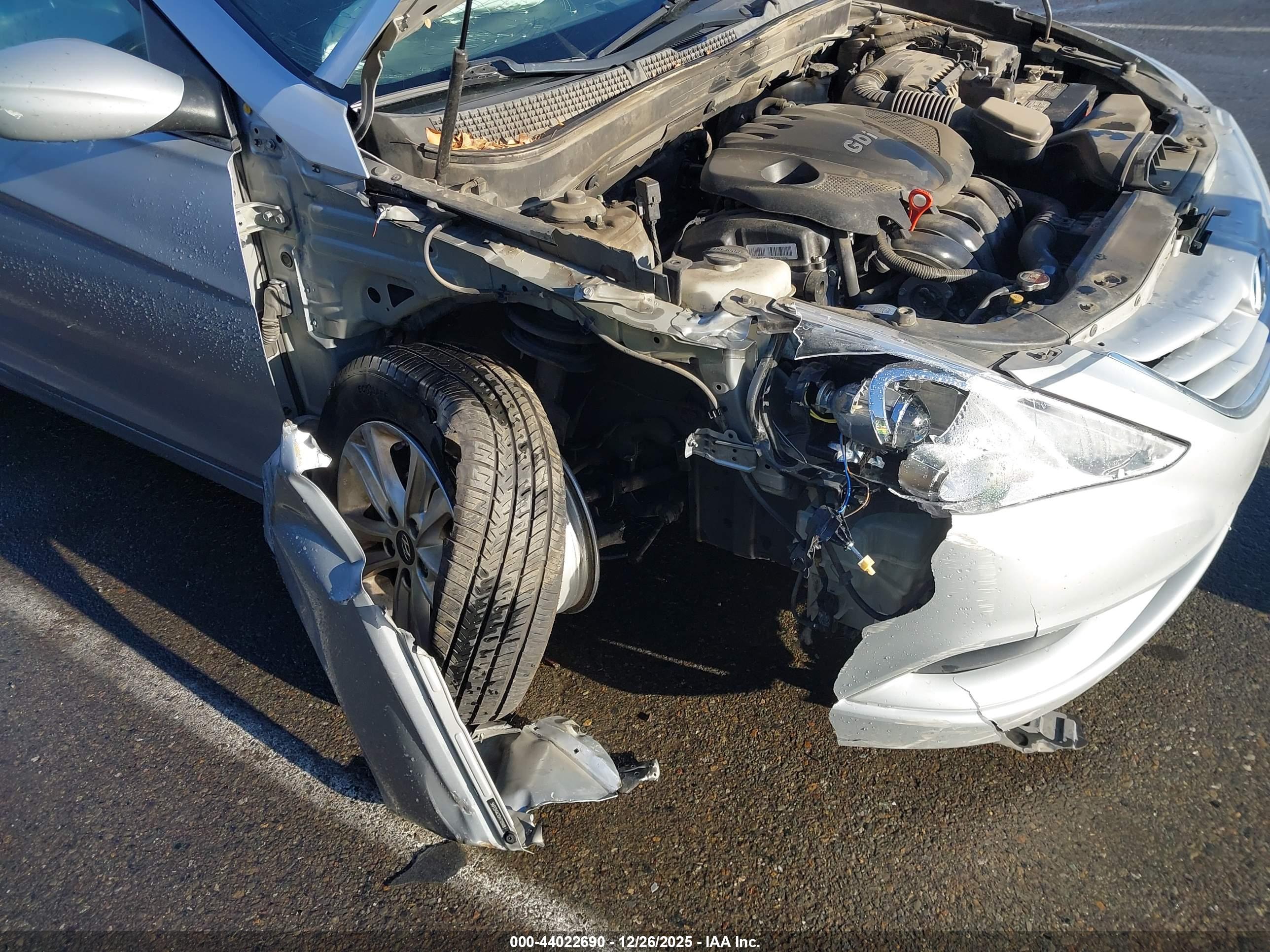 HYUNDAI SONATA image 6