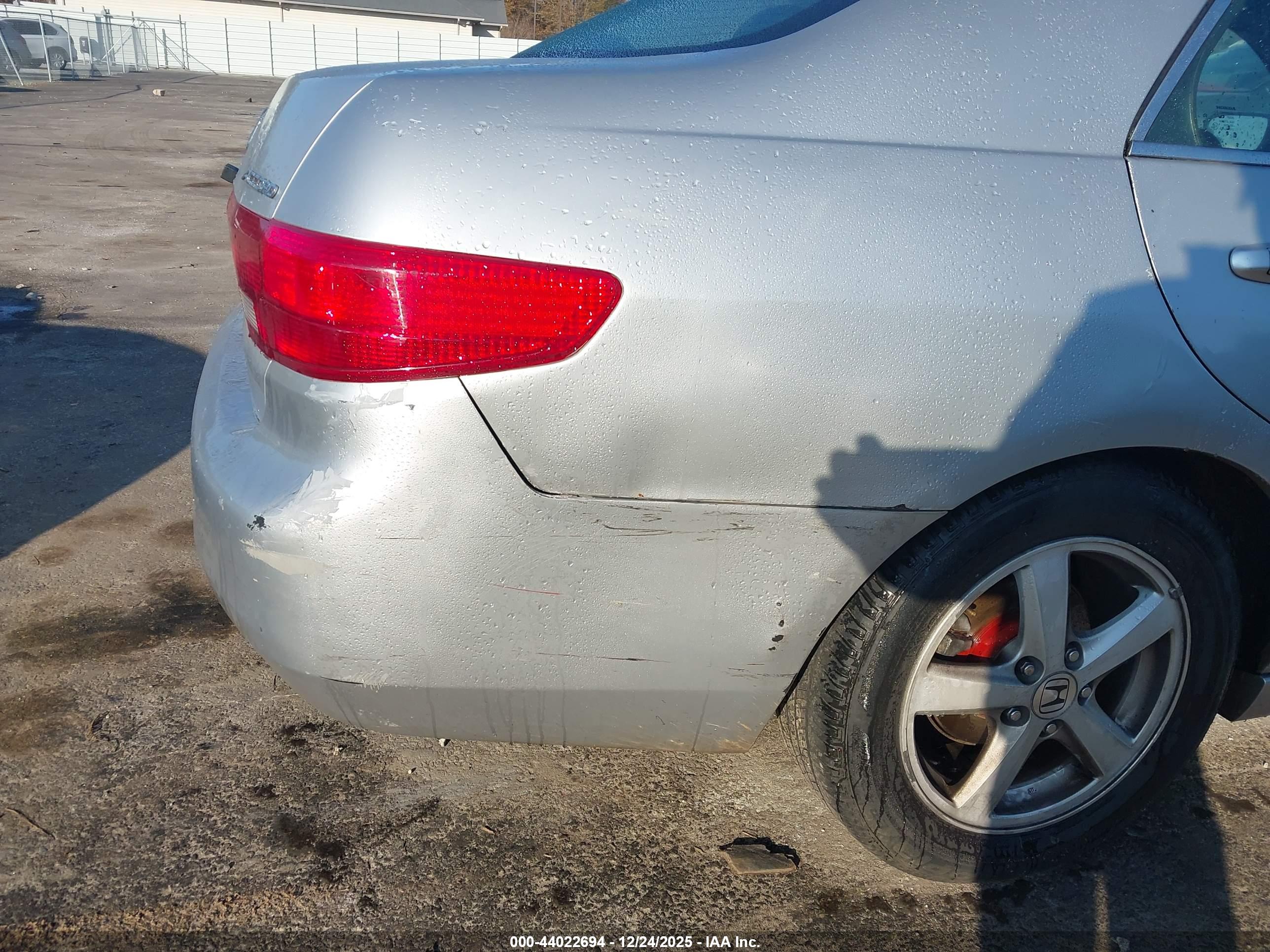 HONDA ACCORD image 6