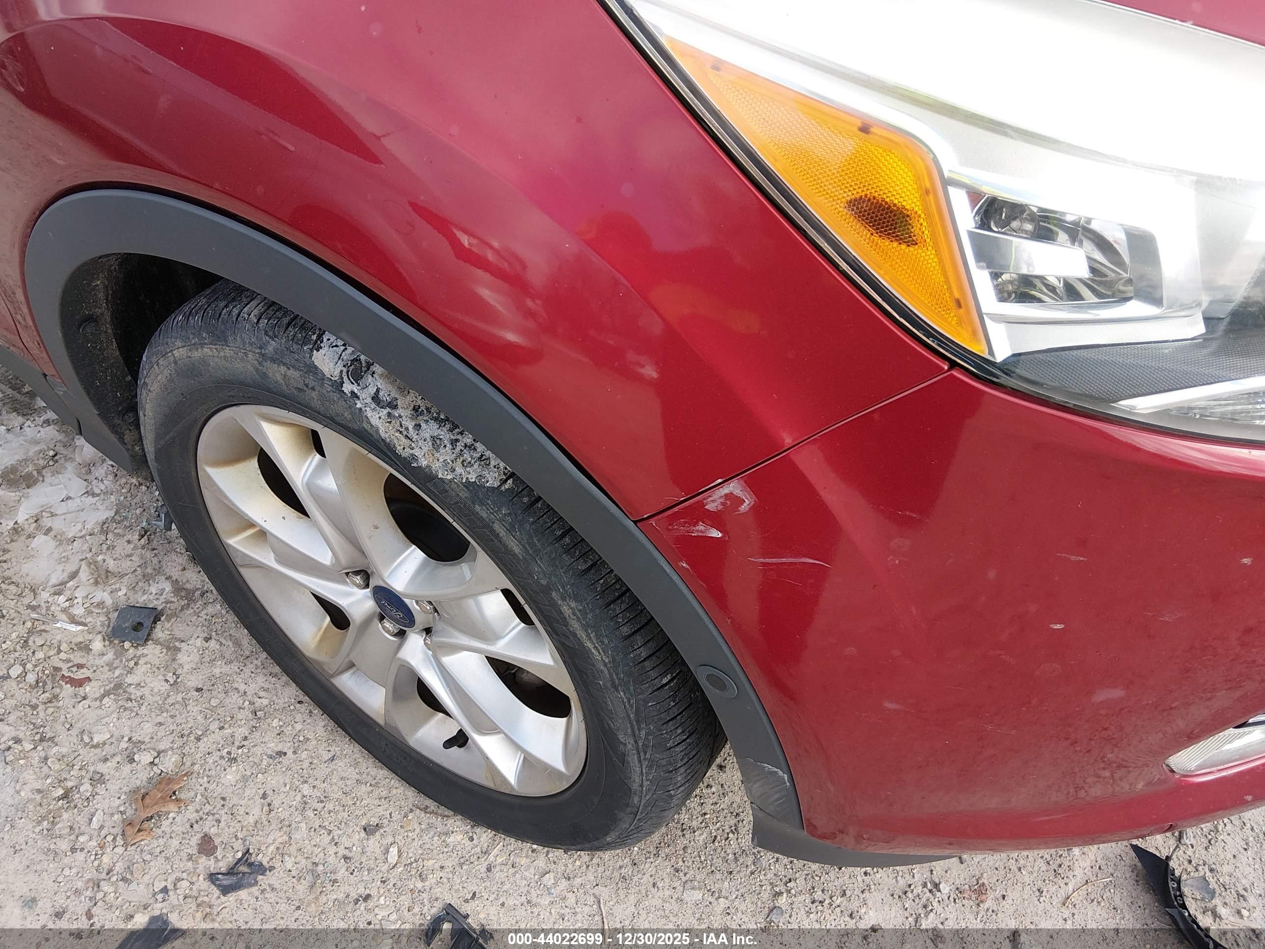 FORD ESCAPE image 6