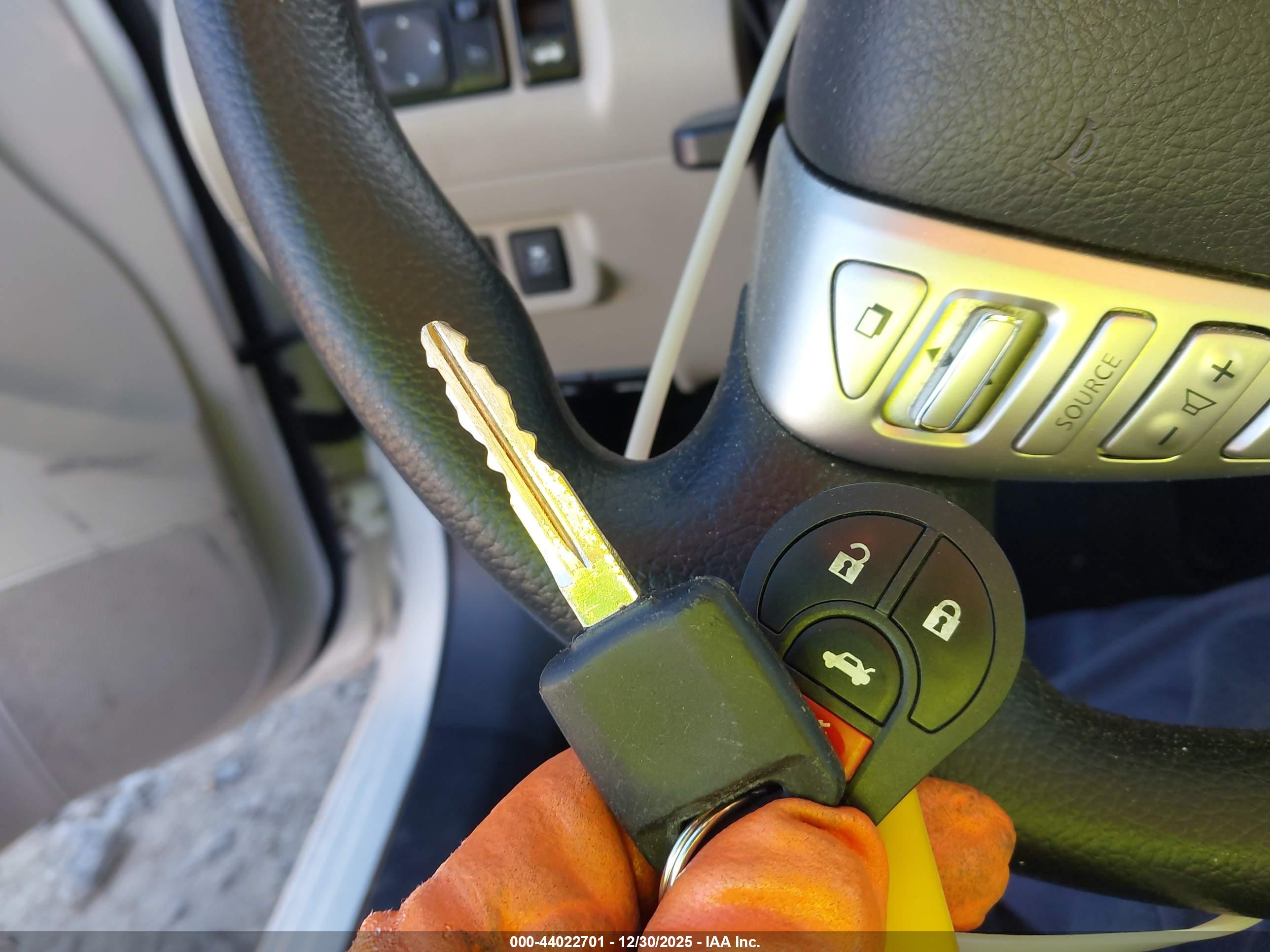 NISSAN SENTRA image 11