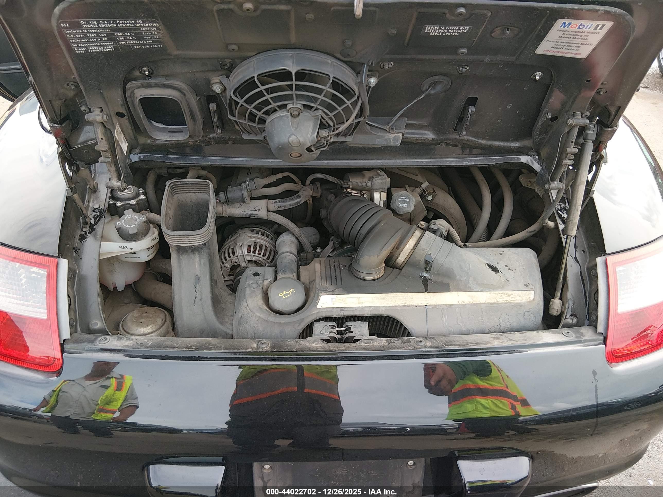 PORSCHE 911 image 10