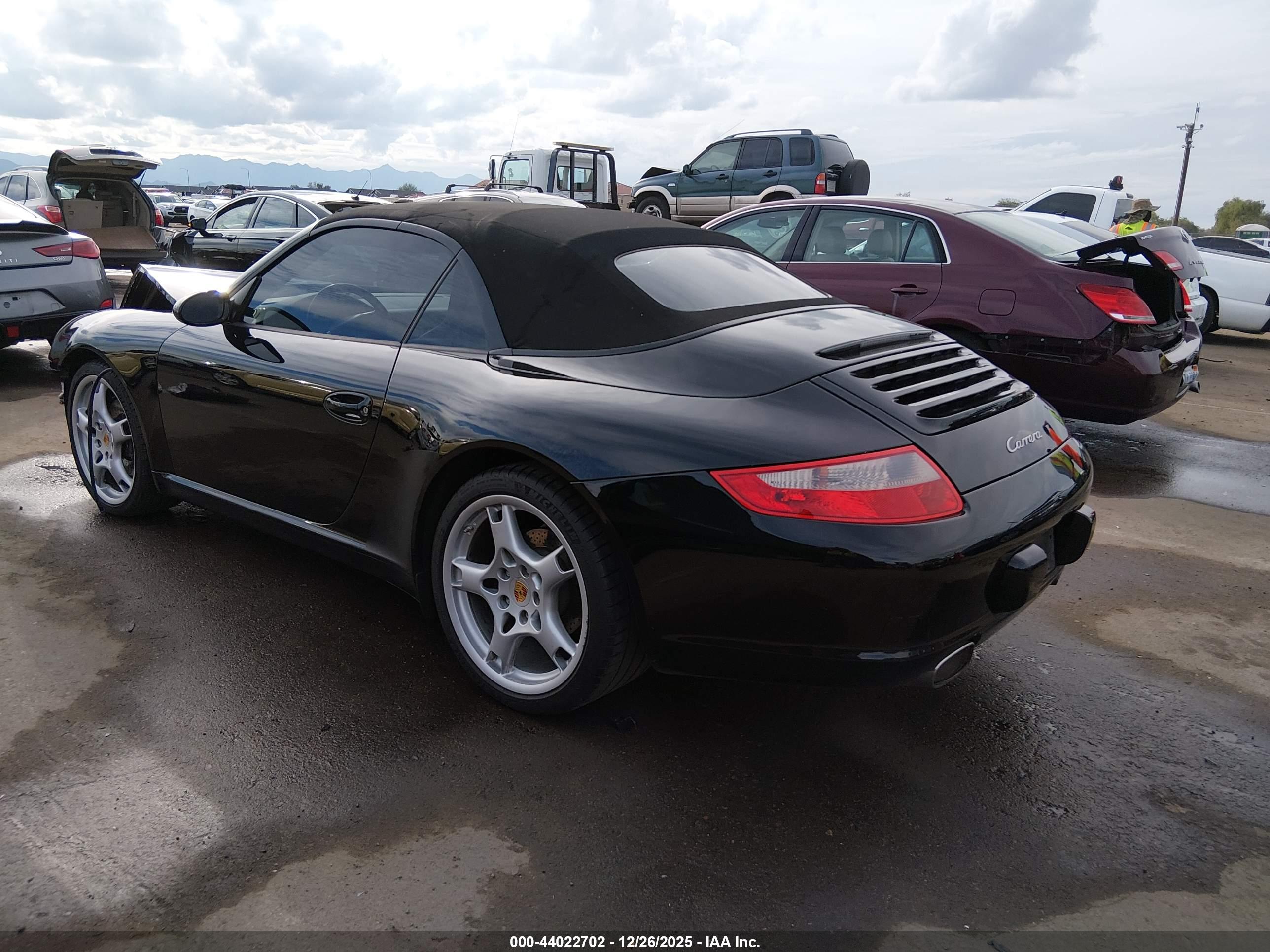 PORSCHE 911 image 3