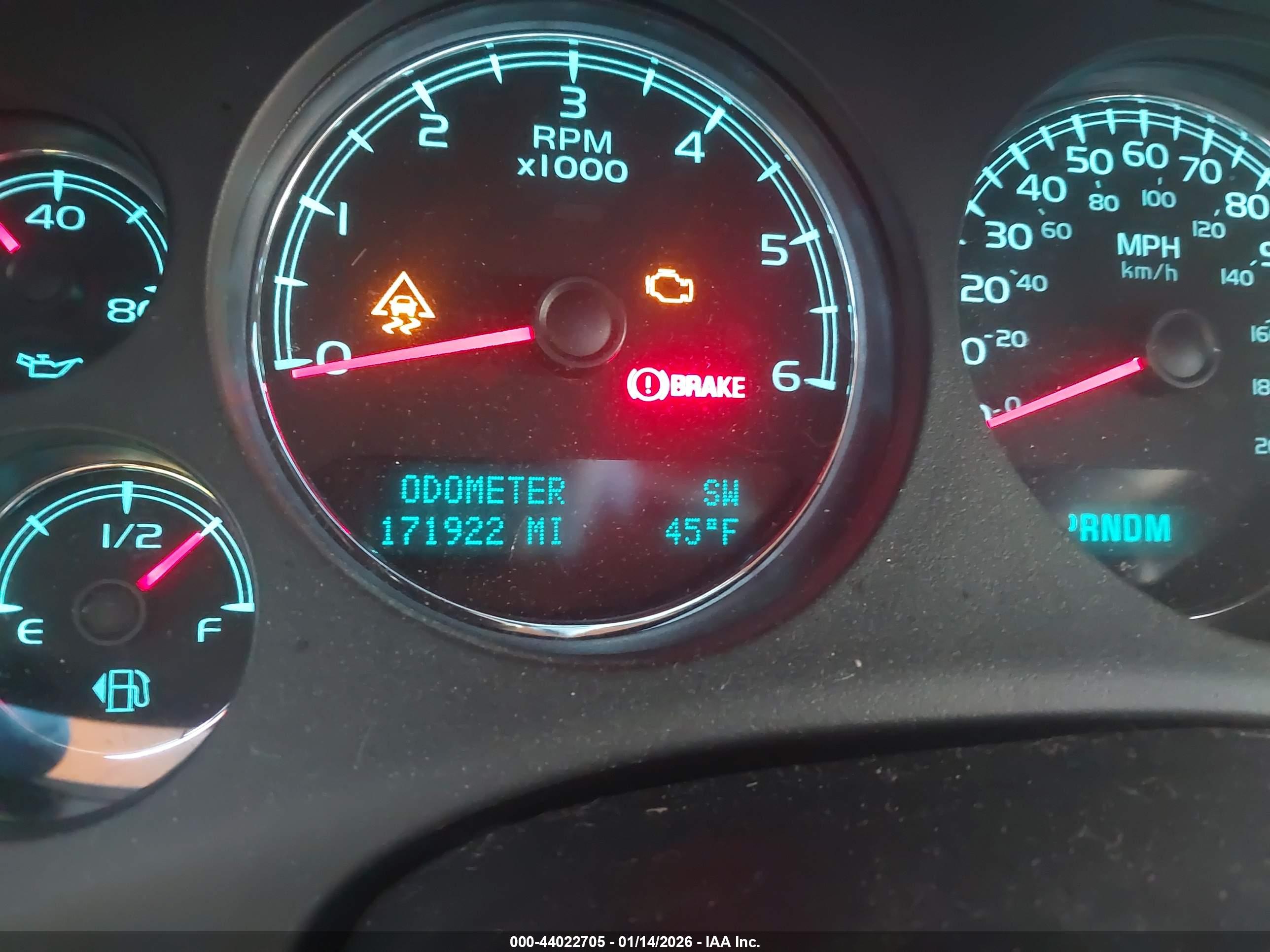 CHEVROLET SILVERADO image 7