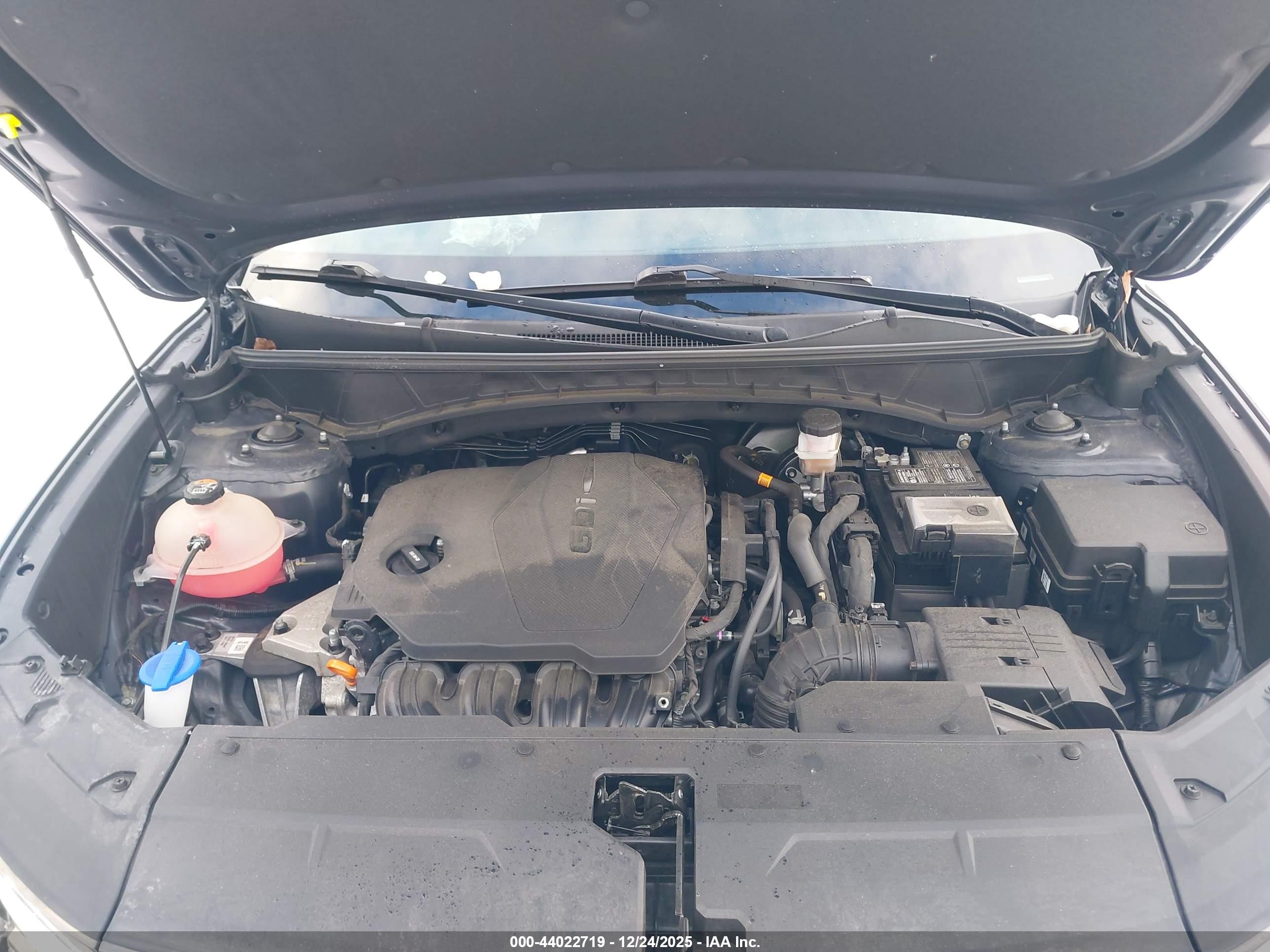 HYUNDAI TUCSON image 10