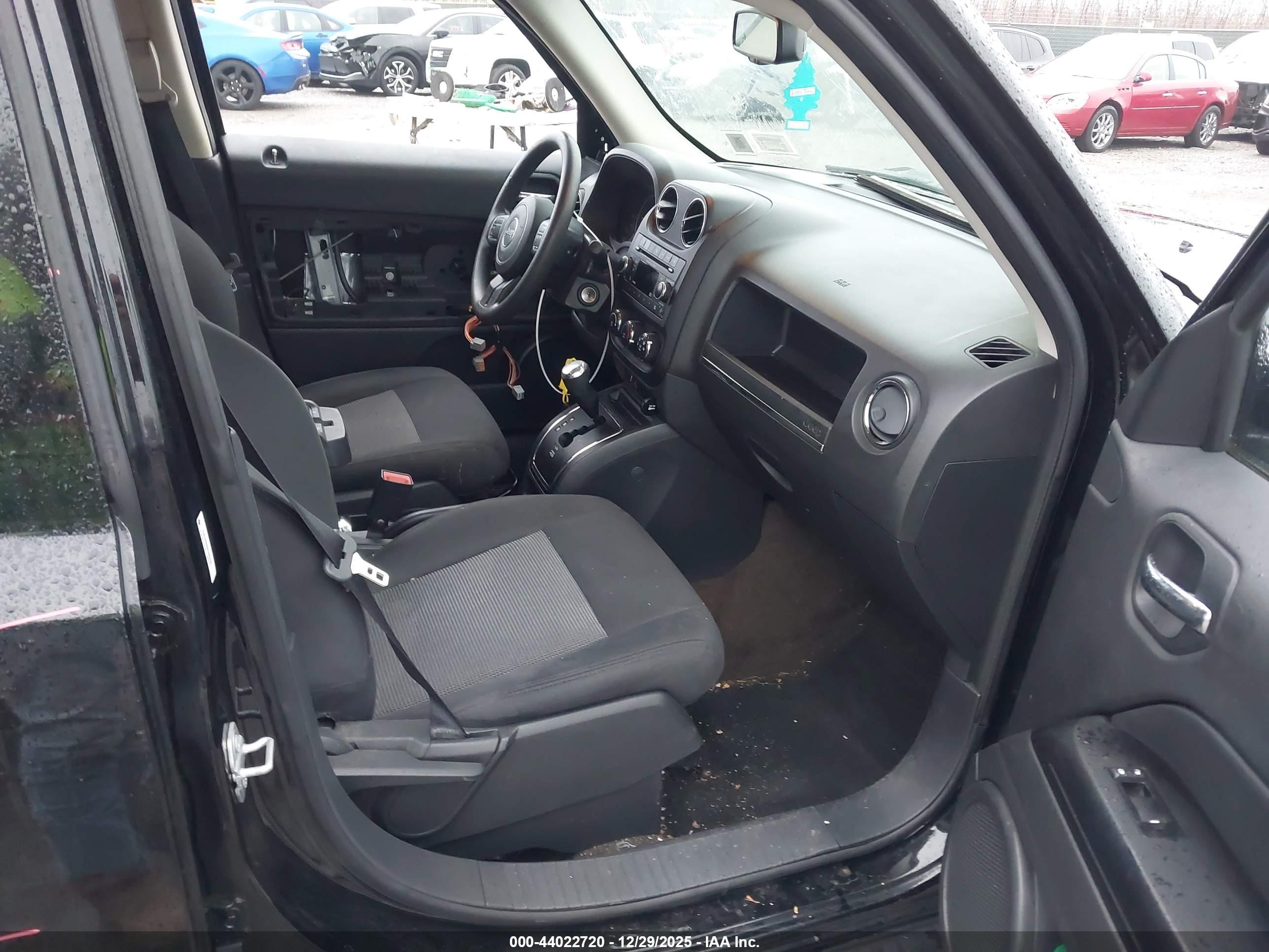 JEEP PATRIOT image 5