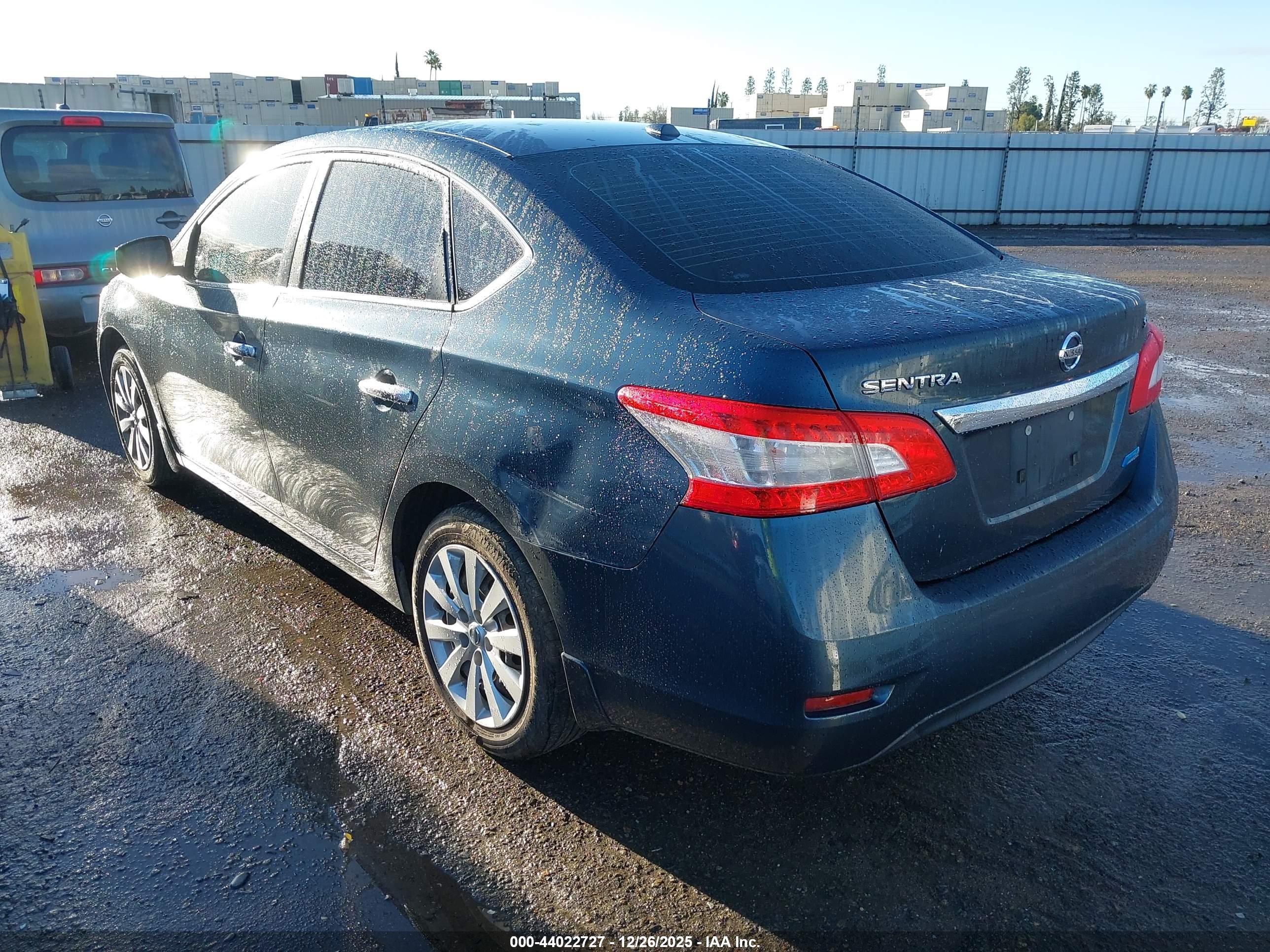 NISSAN SENTRA image 3