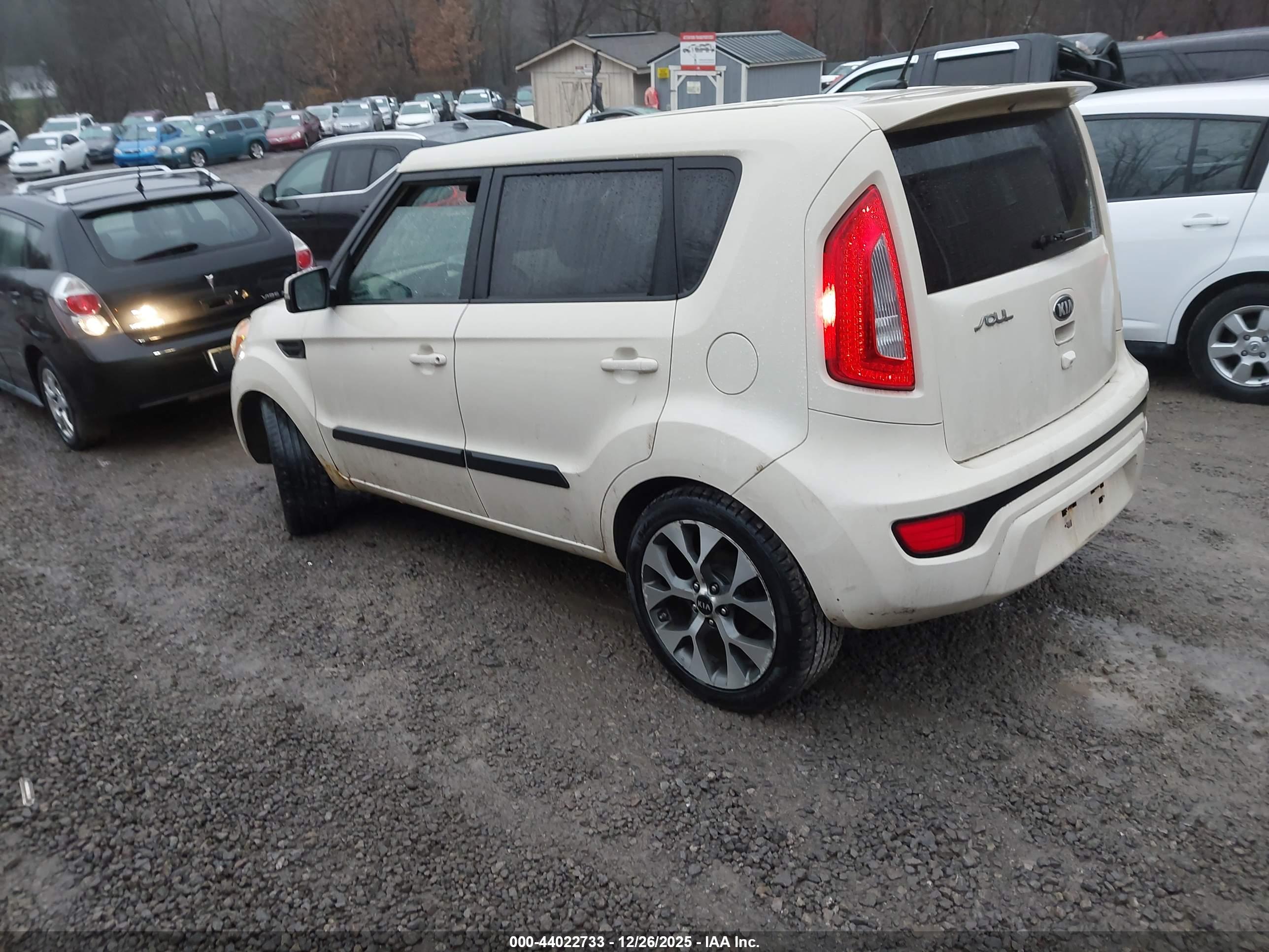 KIA SOUL image 3