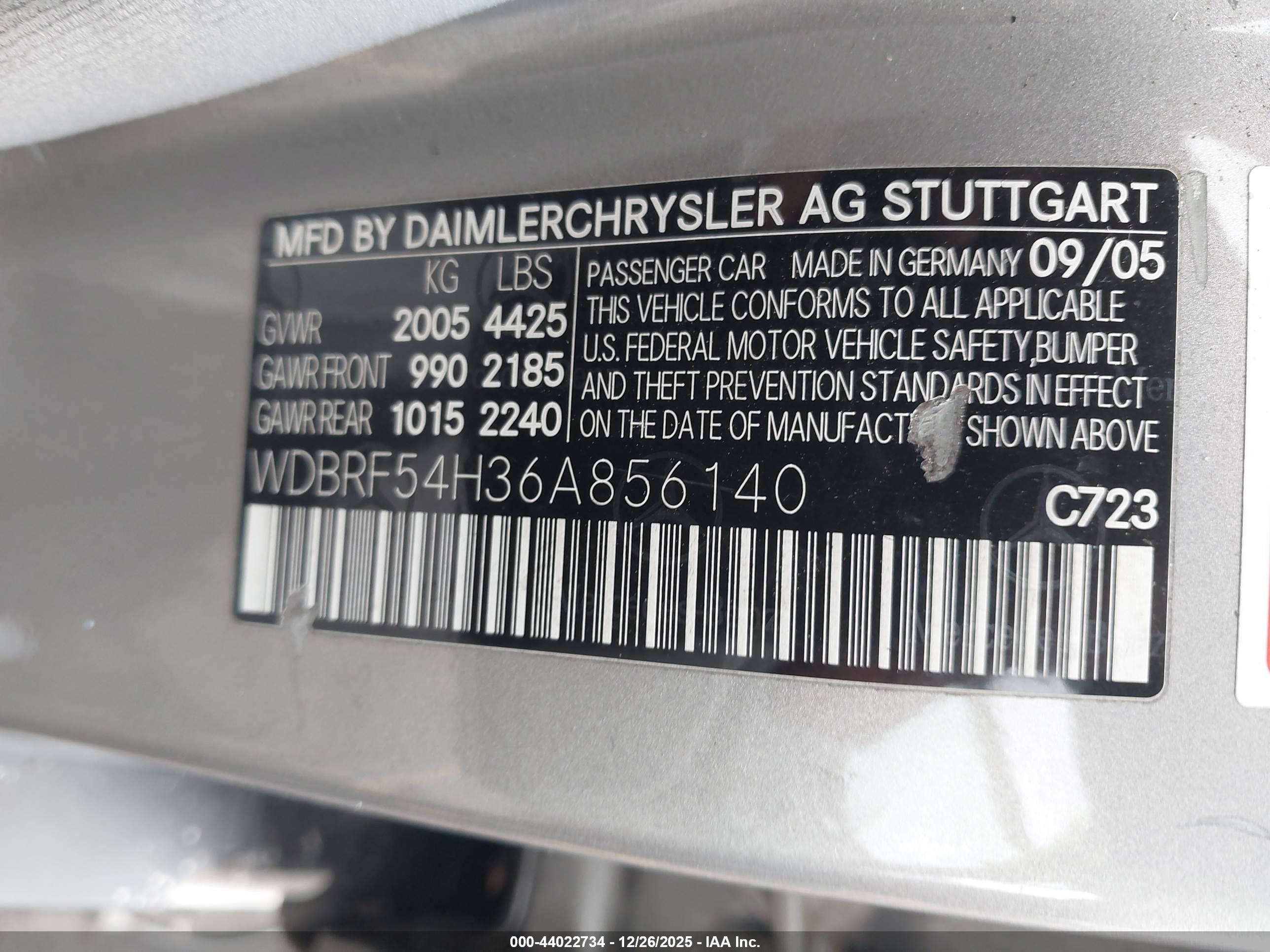MERCEDES-BENZ C image 9
