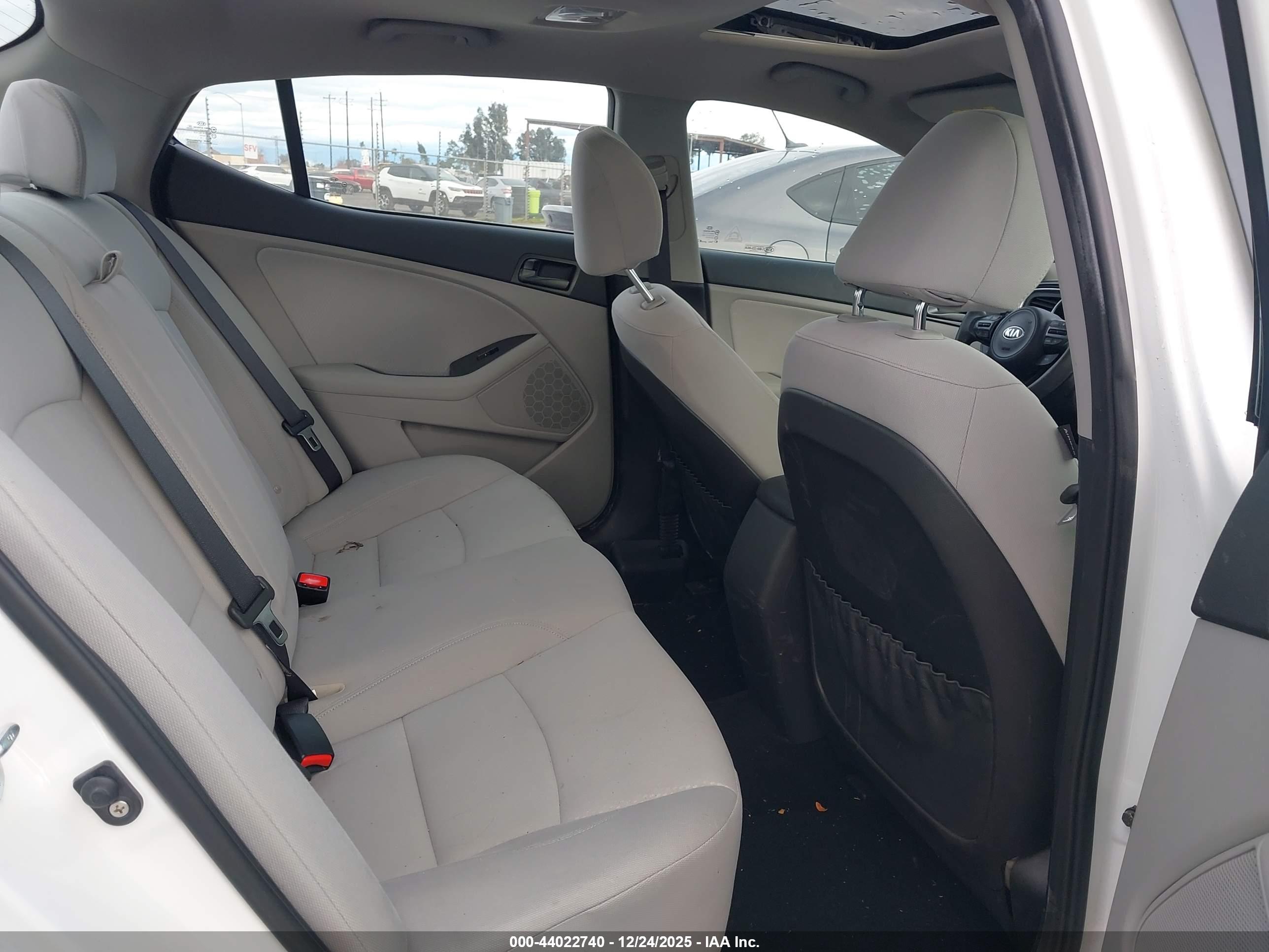 KIA OPTIMA image 8